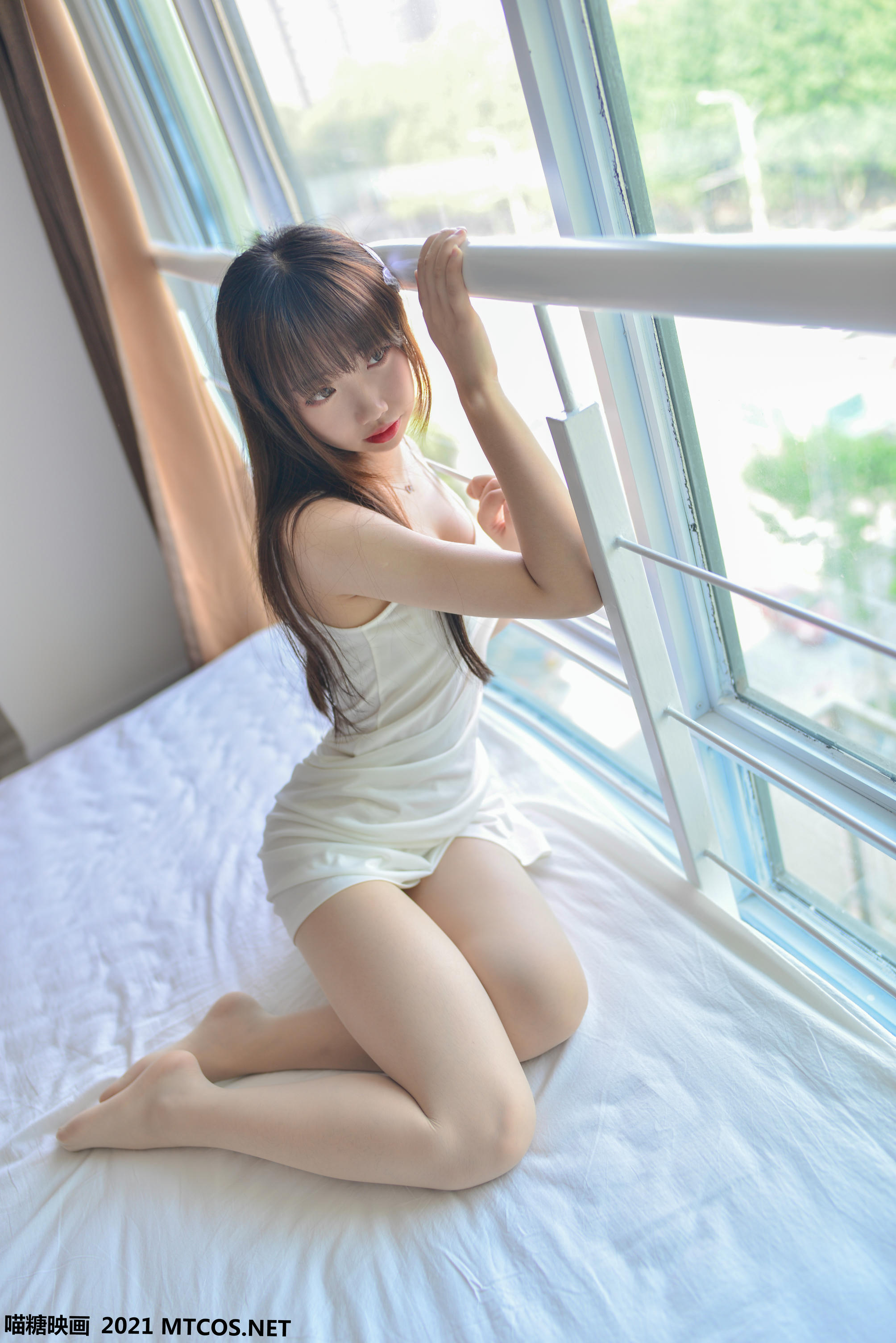 [喵糖映画]VOL.454 白色女友[31P／395MB]_第1集