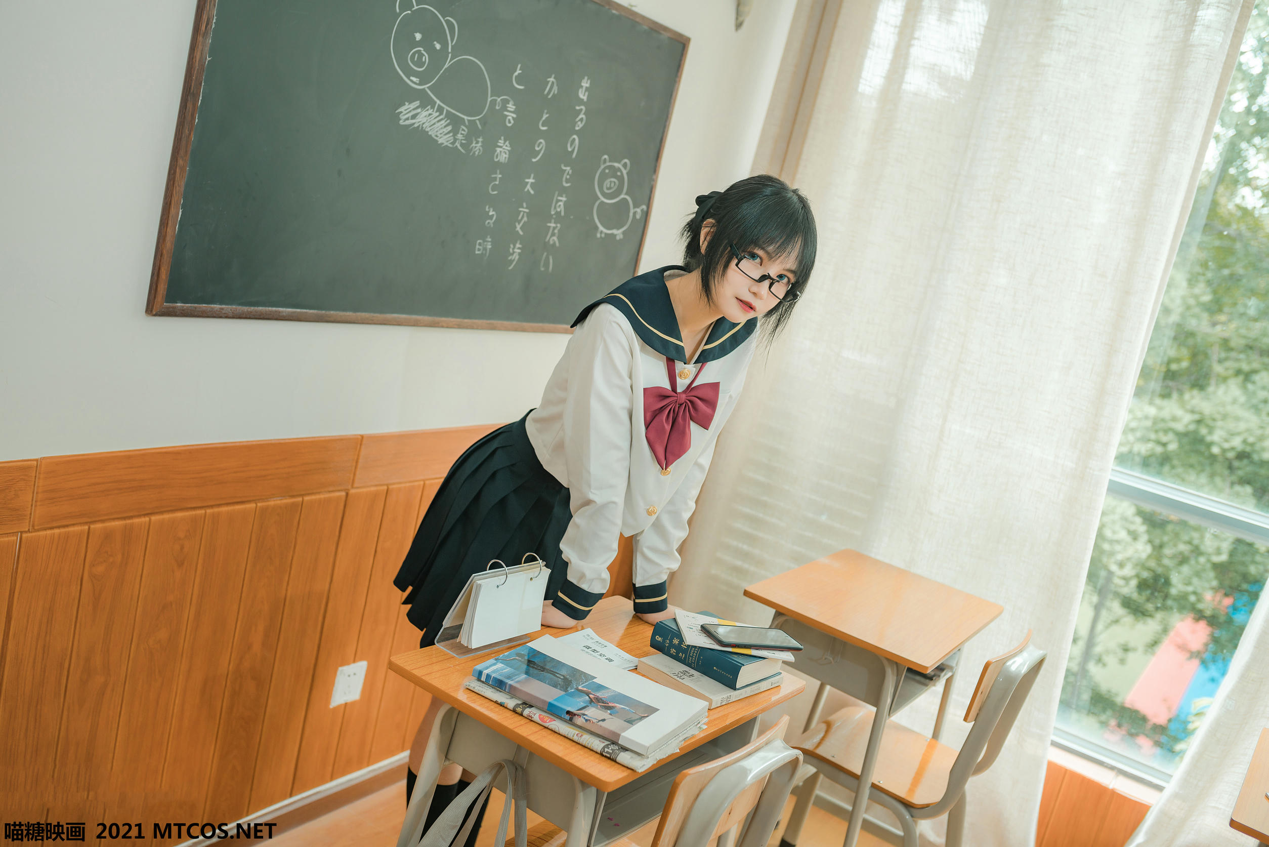 [喵糖映画]VOL.459 慵懒的JK[29P／326MB]_第1集