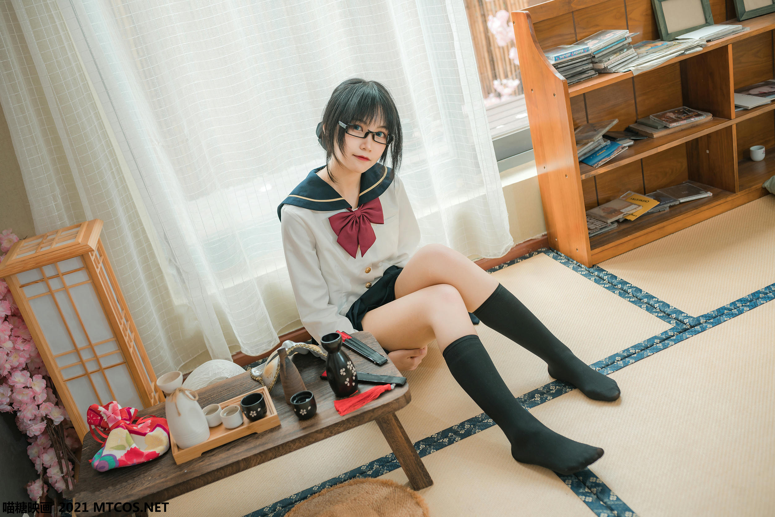 [喵糖映画]VOL.459 慵懒的JK[29P／326MB]_第2集