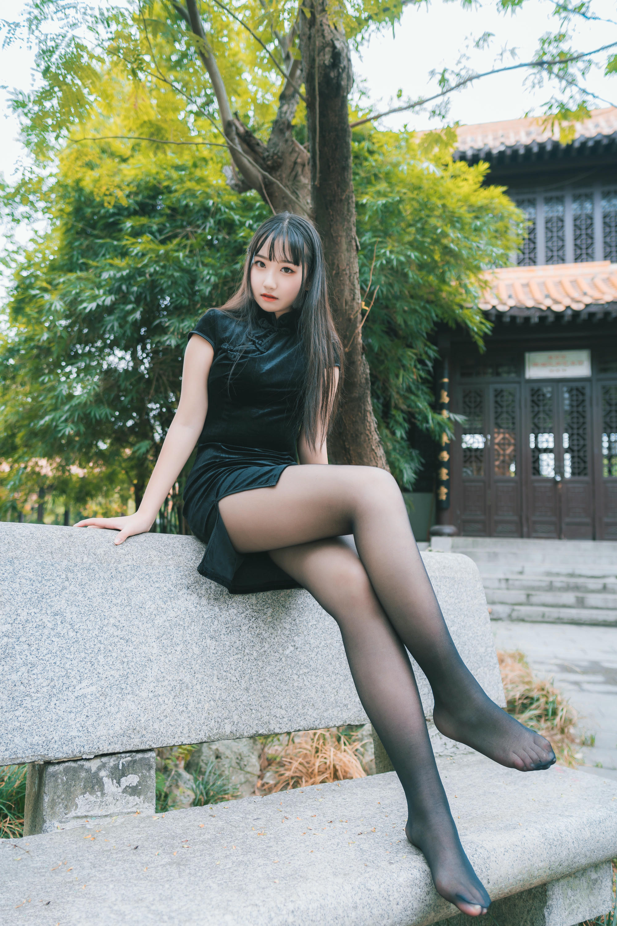 [喵糖映画]VOL.461 旗袍园游[36P／244MB]_第1集