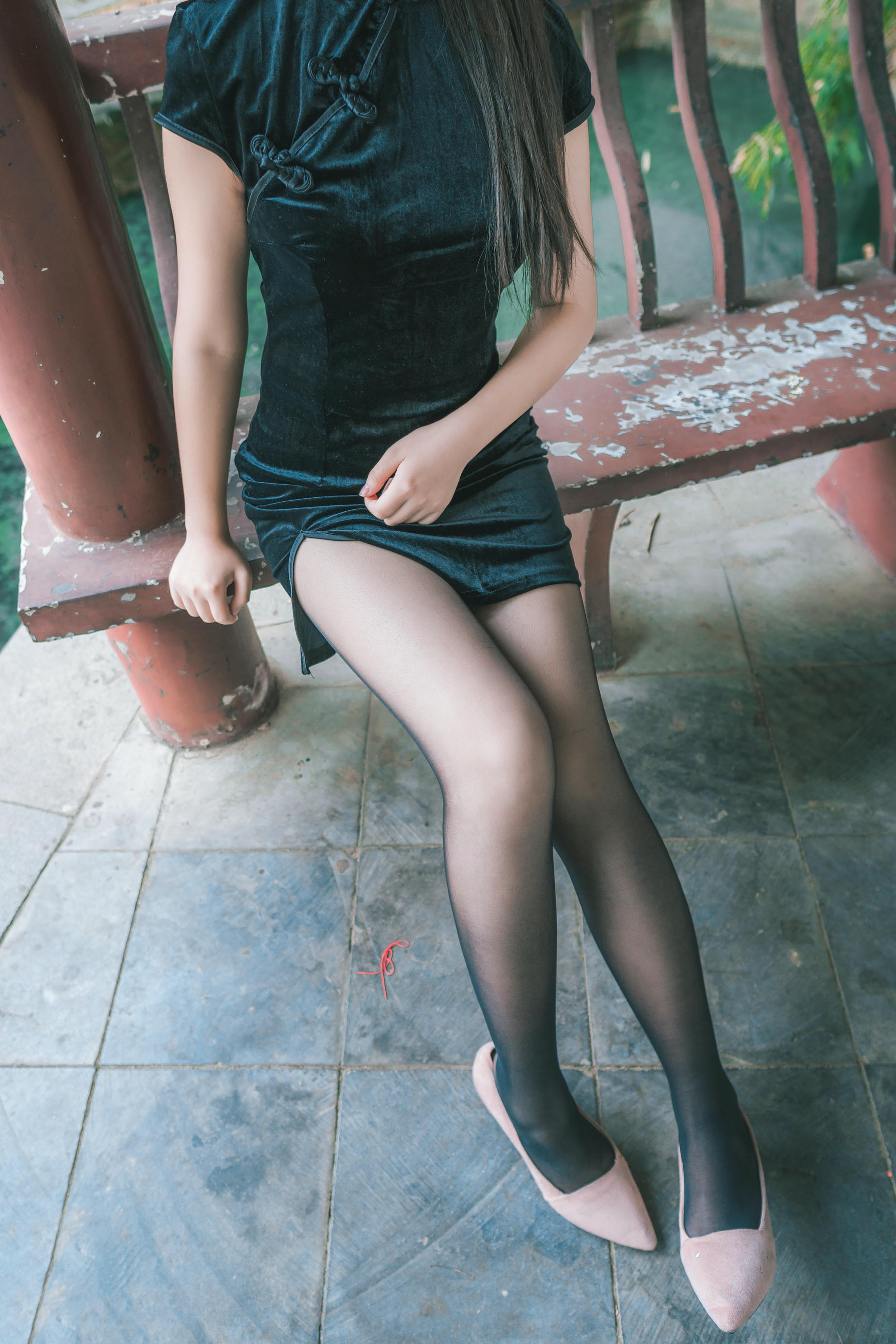 [喵糖映画]VOL.461 旗袍园游[36P／244MB]_第1集