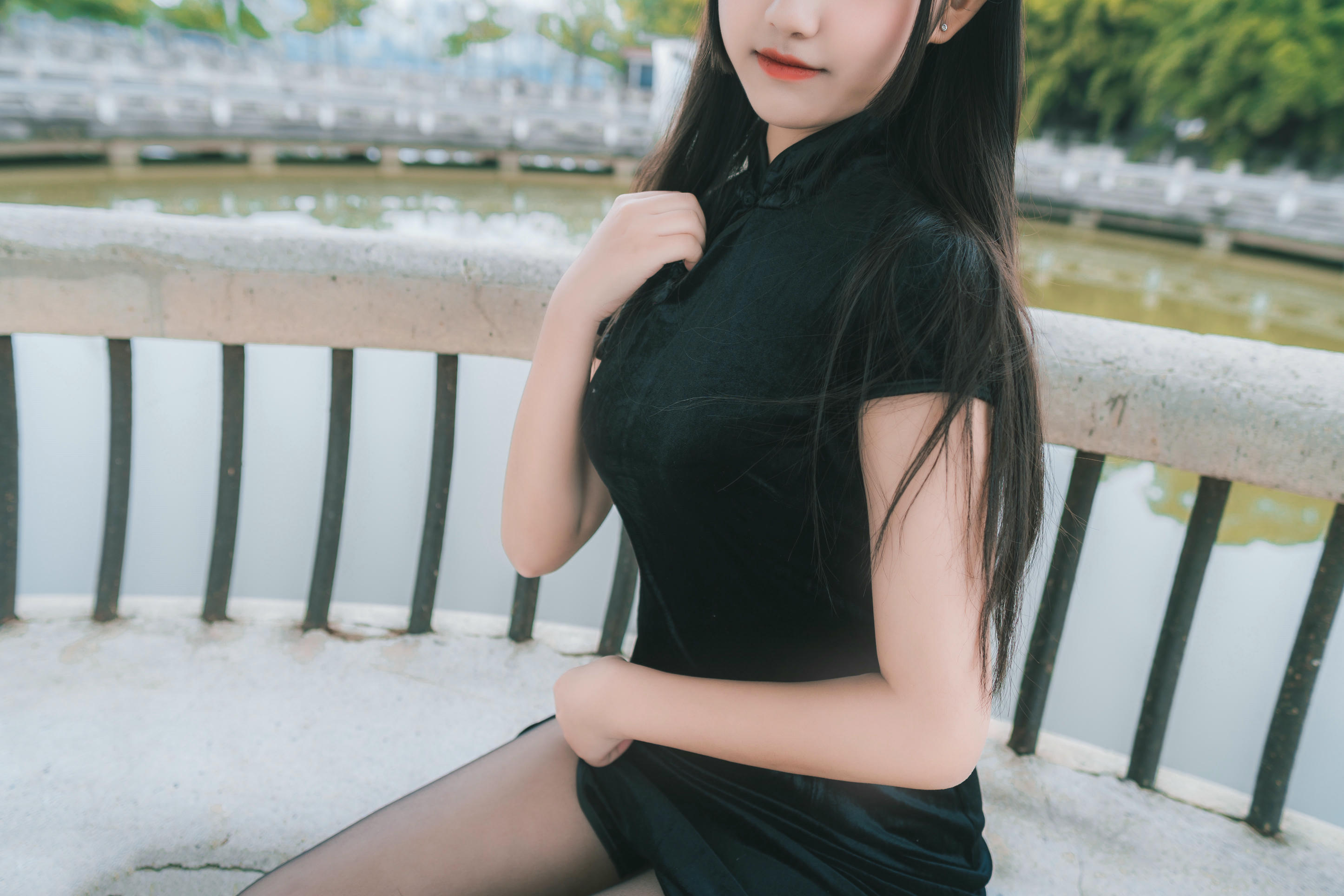 [喵糖映画]VOL.461 旗袍园游[36P／244MB]_第2集