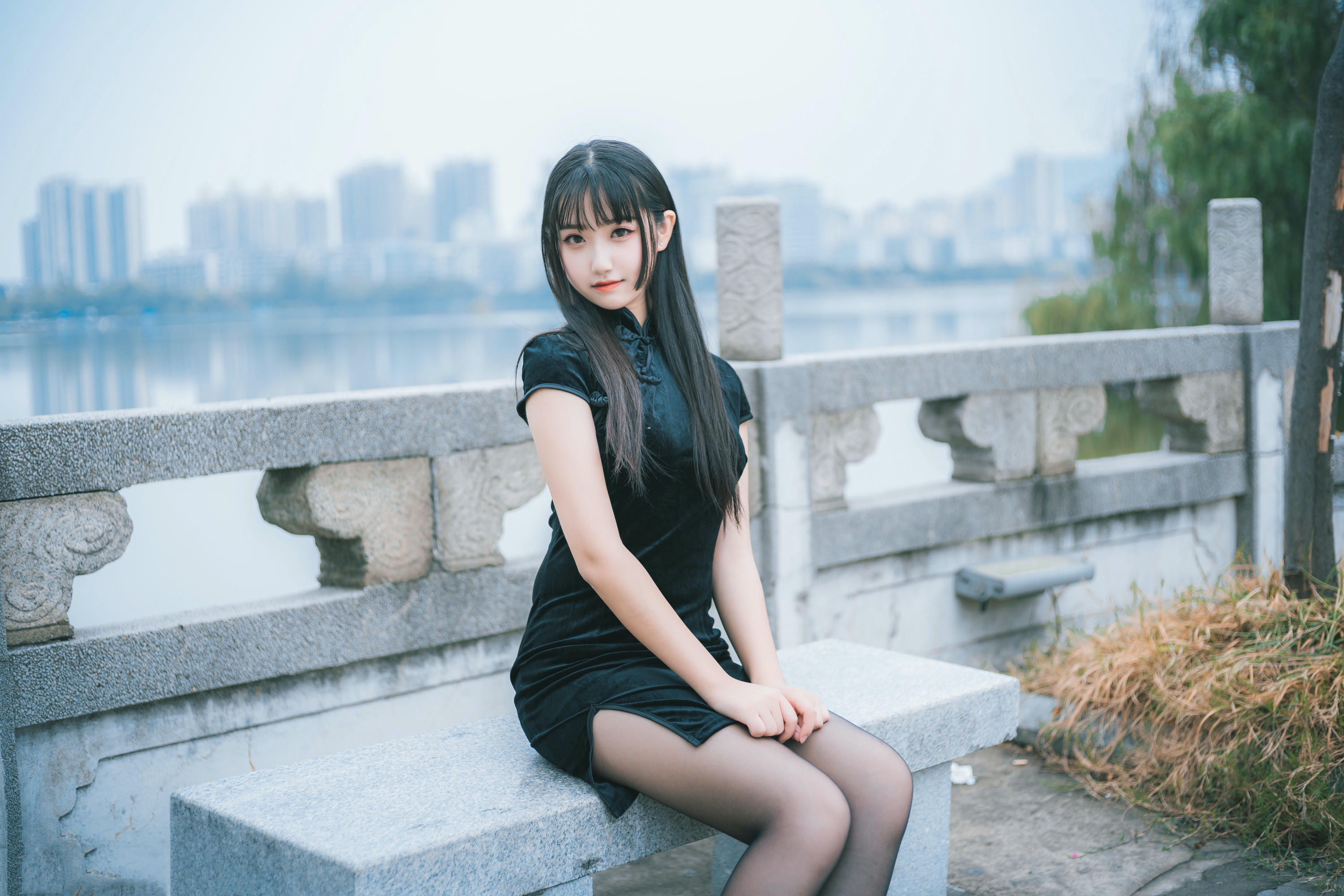 [喵糖映画]VOL.461 旗袍园游[36P／244MB]_第2集