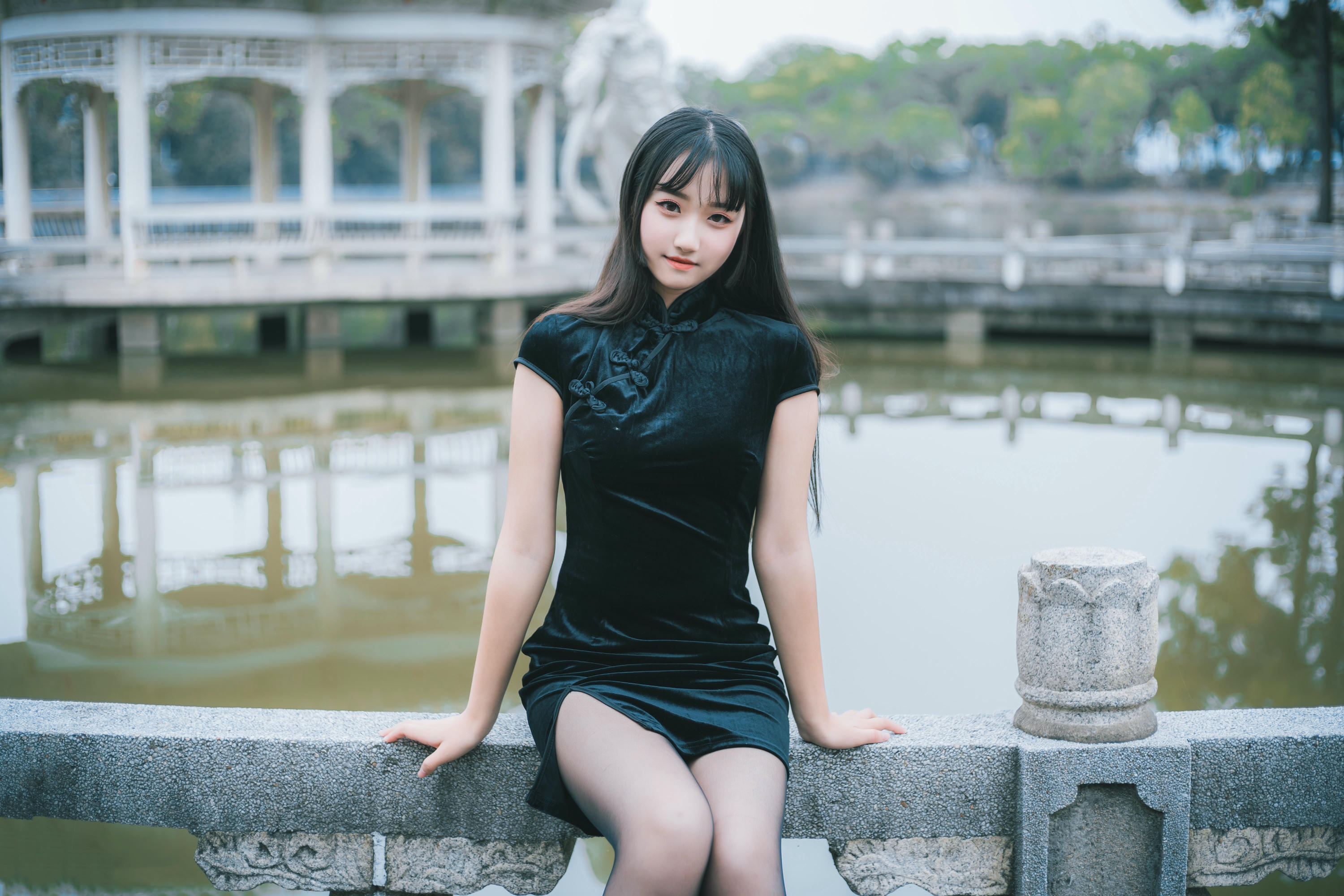 [喵糖映画]VOL.461 旗袍园游[36P／244MB]_第1集