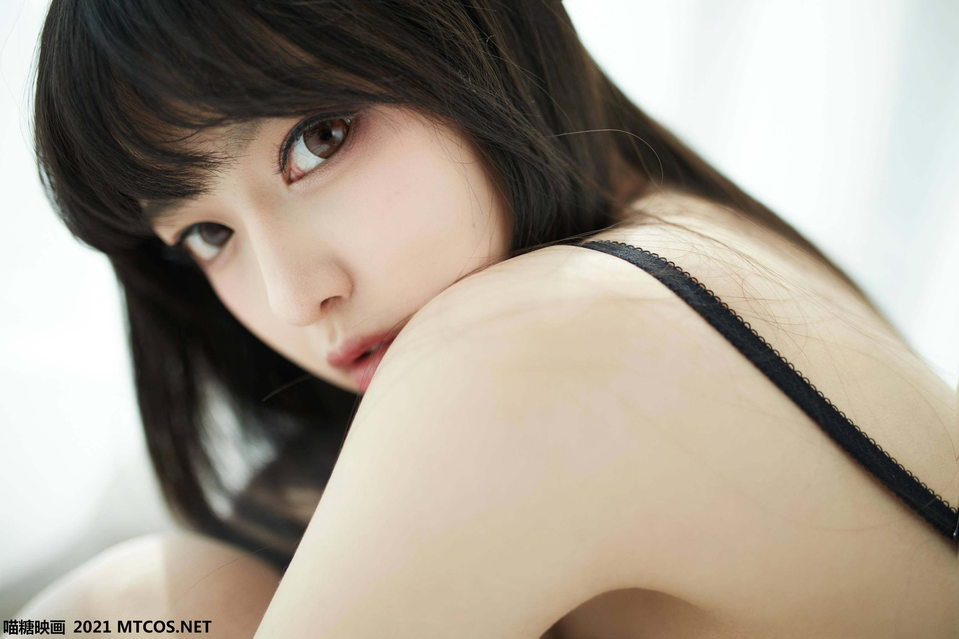 [喵糖映画]VOL.463 窗前女友[20P／279MB]_第1集