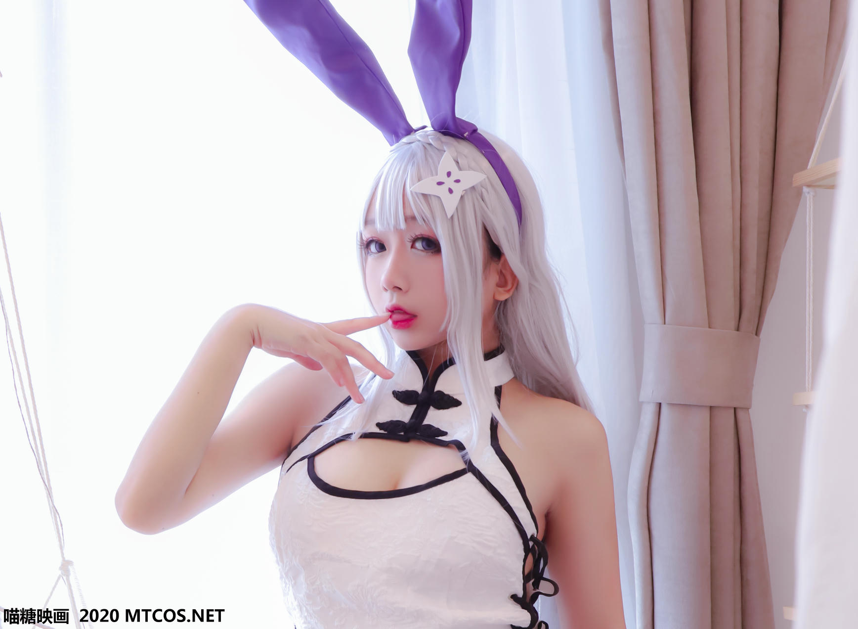 [喵糖映画] HML.008 旗袍艾米莉亚[42P／329MB]_第1集