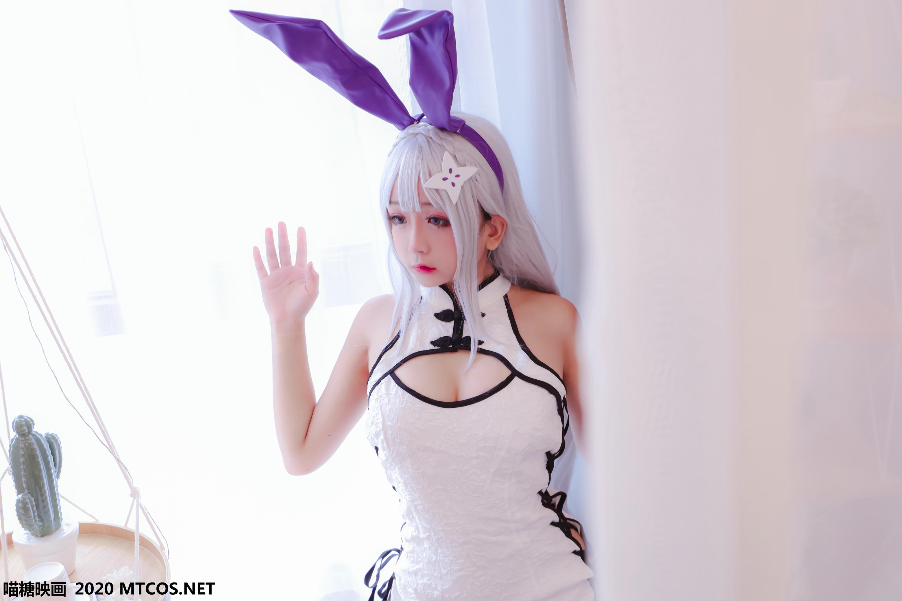 [喵糖映画] HML.008 旗袍艾米莉亚[42P／329MB]_第1集