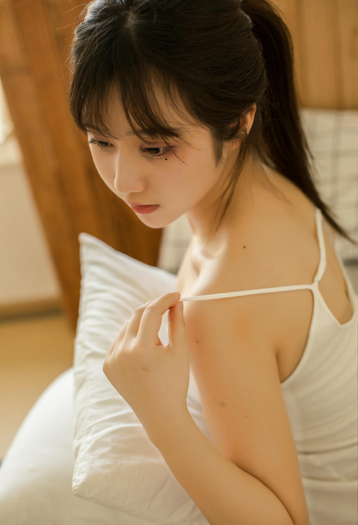 [喵糖映画] VOL.003 镜酱 不知梦[86P／276MB]_第2集