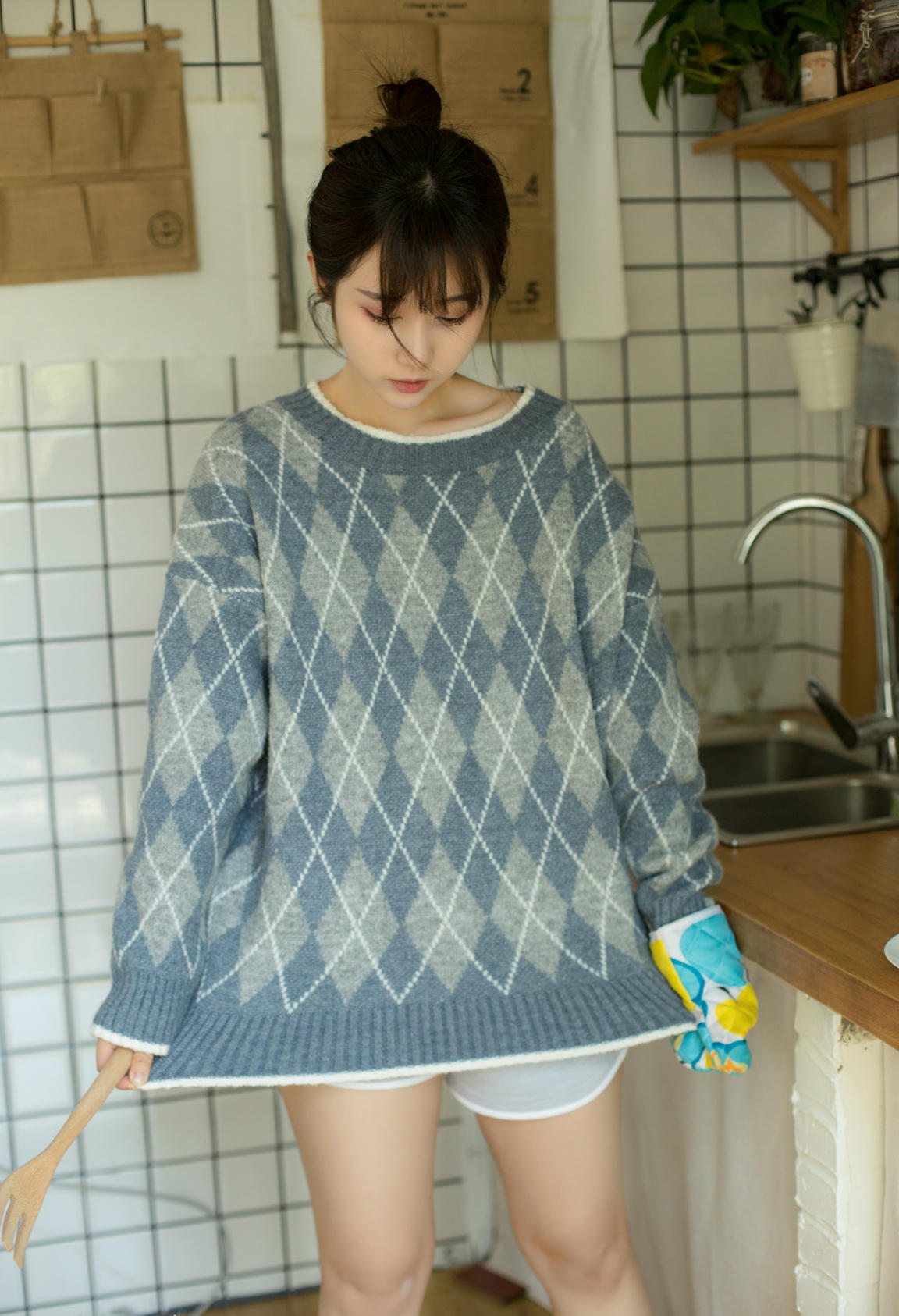 [喵糖映画] VOL.003 镜酱 不知梦[86P／276MB]_第1集