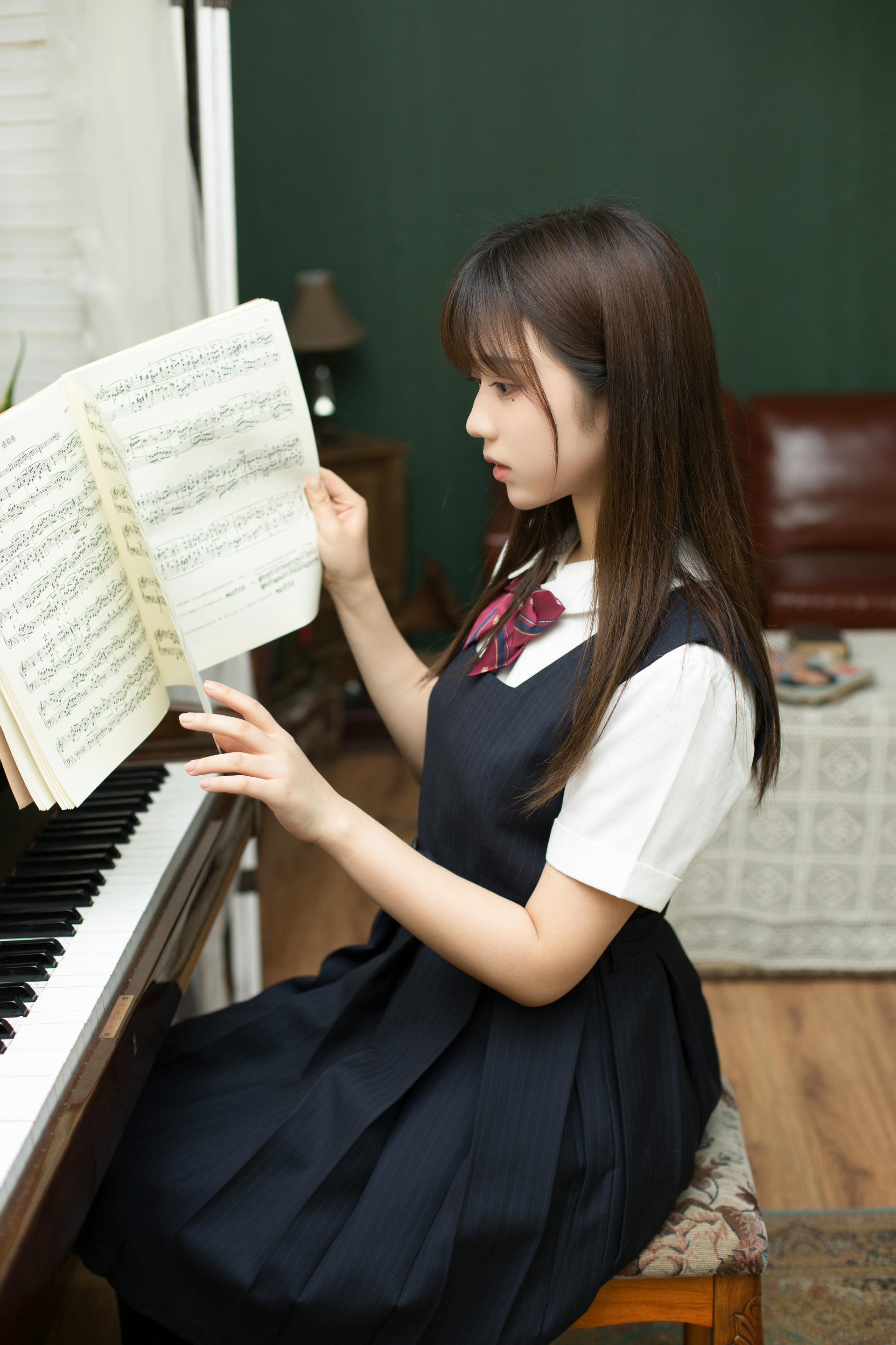 [喵糖映画] VOL.004 镜酱 JK制服[40P／578MB]_第1集