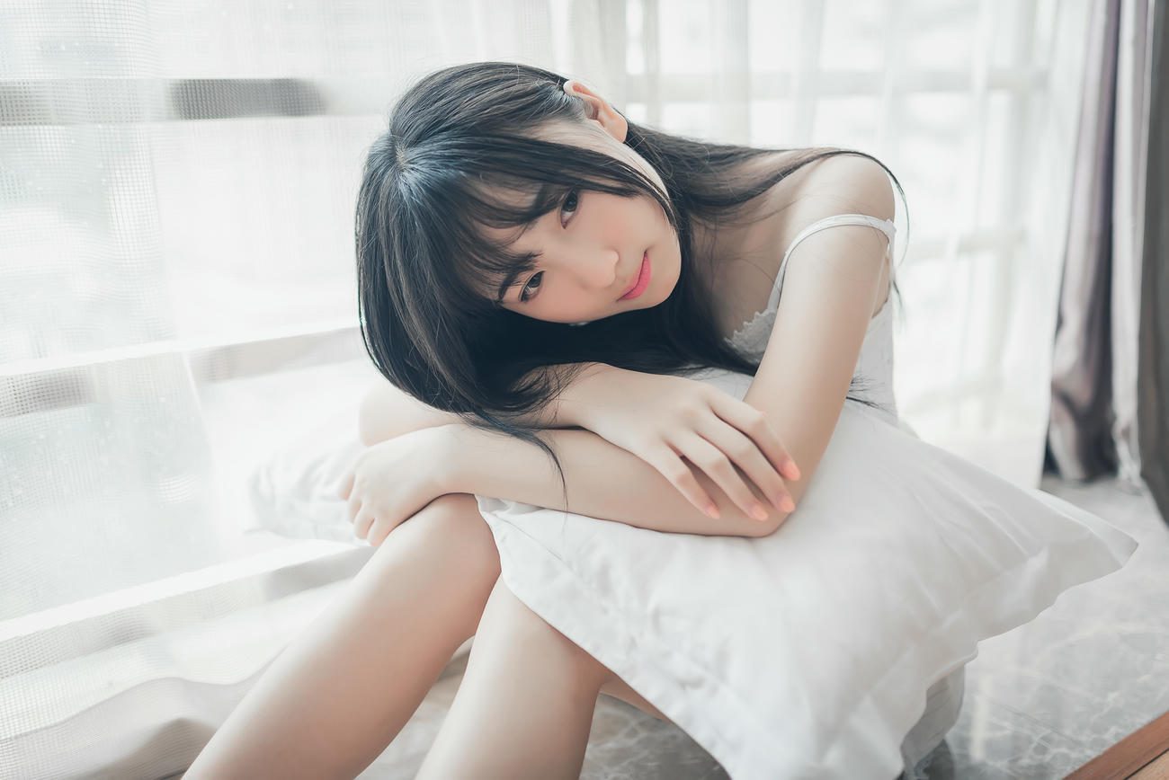 [喵糖映画] VOL.006 慵懒的起床[37P／66MB]_第1集