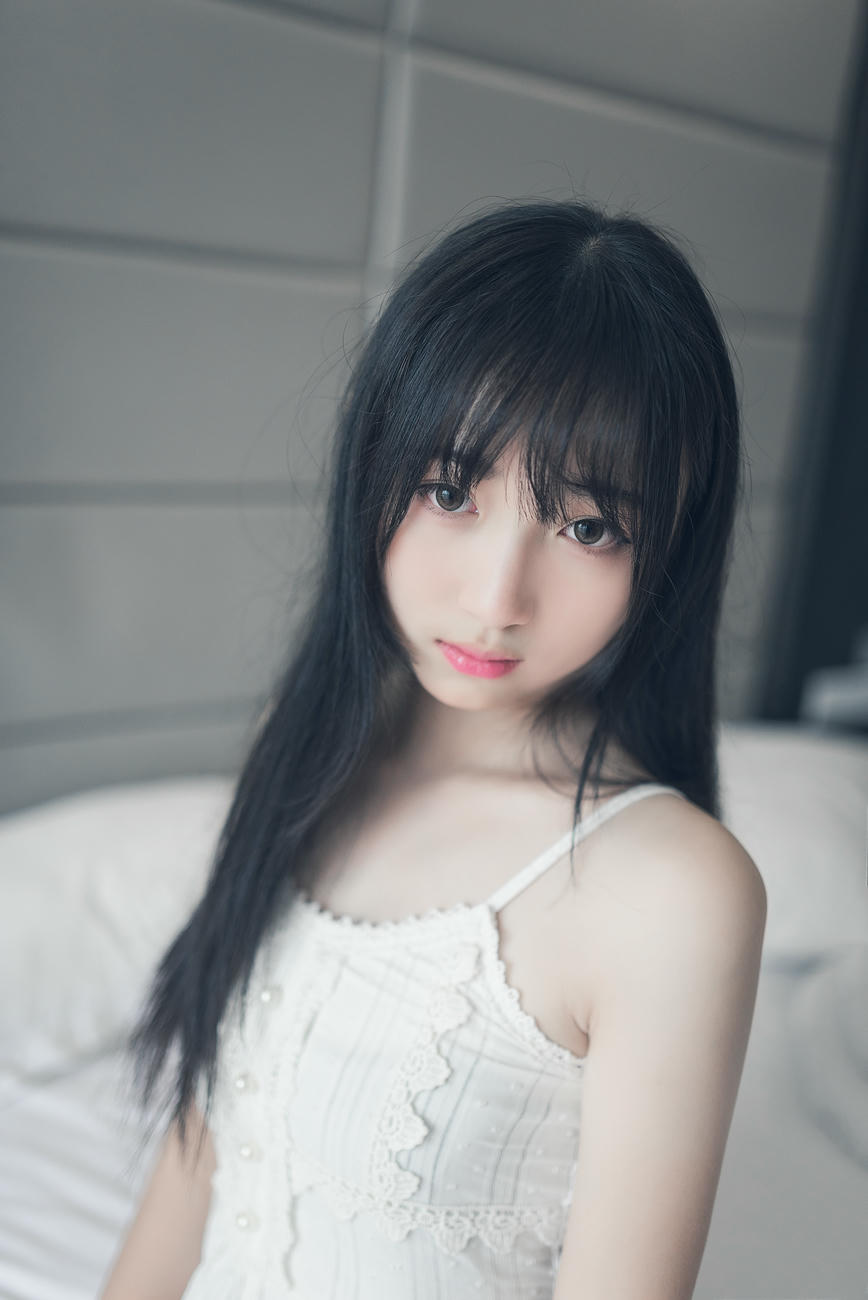 [喵糖映画] VOL.006 慵懒的起床[37P／66MB]_第1集