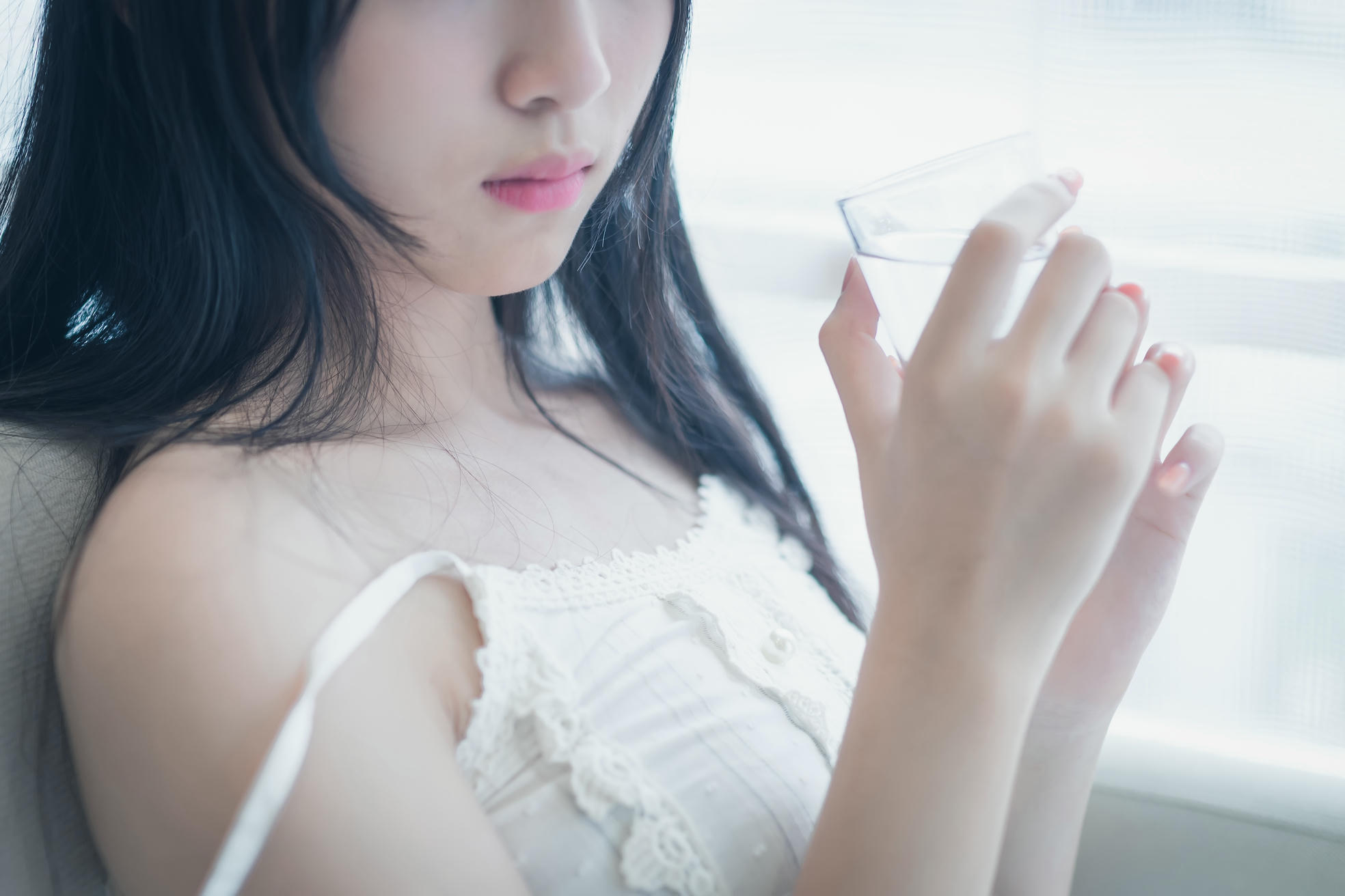 [喵糖映画] VOL.006 慵懒的起床[37P／66MB]_第2集