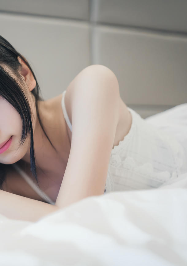 [喵糖映画] VOL.006 慵懒的起床[37P／66MB]_第1集