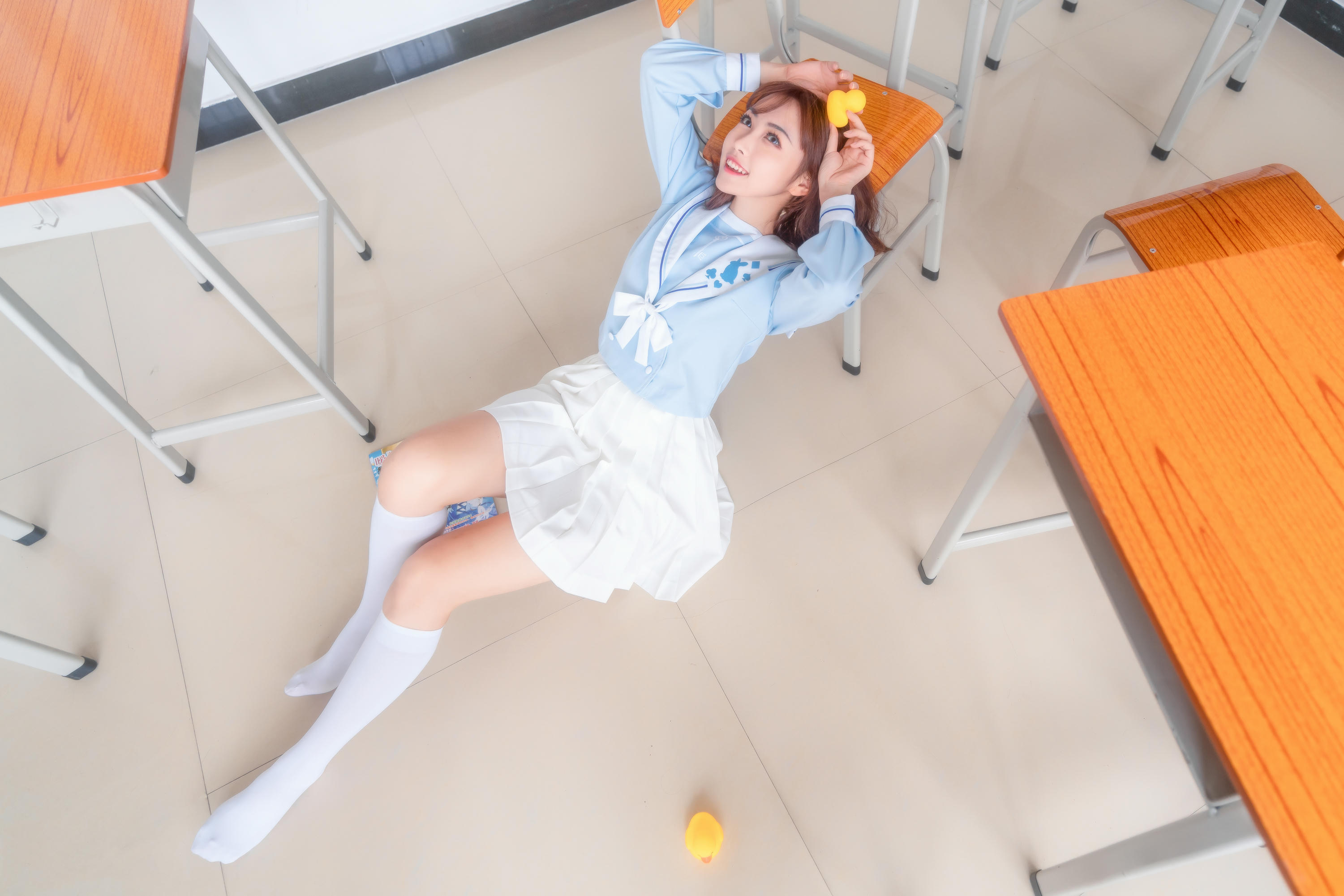 [喵糖映画] VOL.009 元气学姐[43P／611MB]_第1集