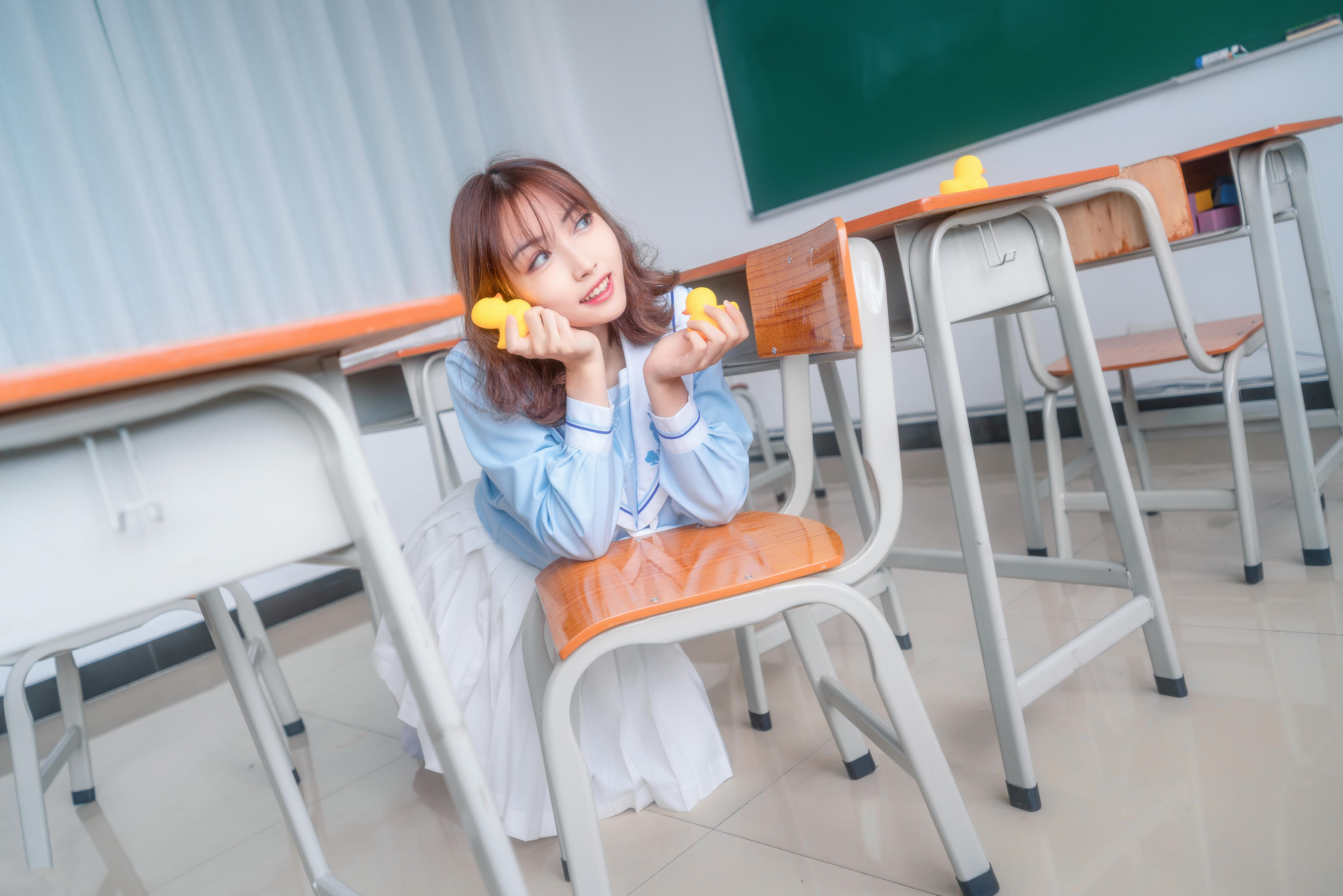 [喵糖映画] VOL.009 元气学姐[43P／611MB]_第2集