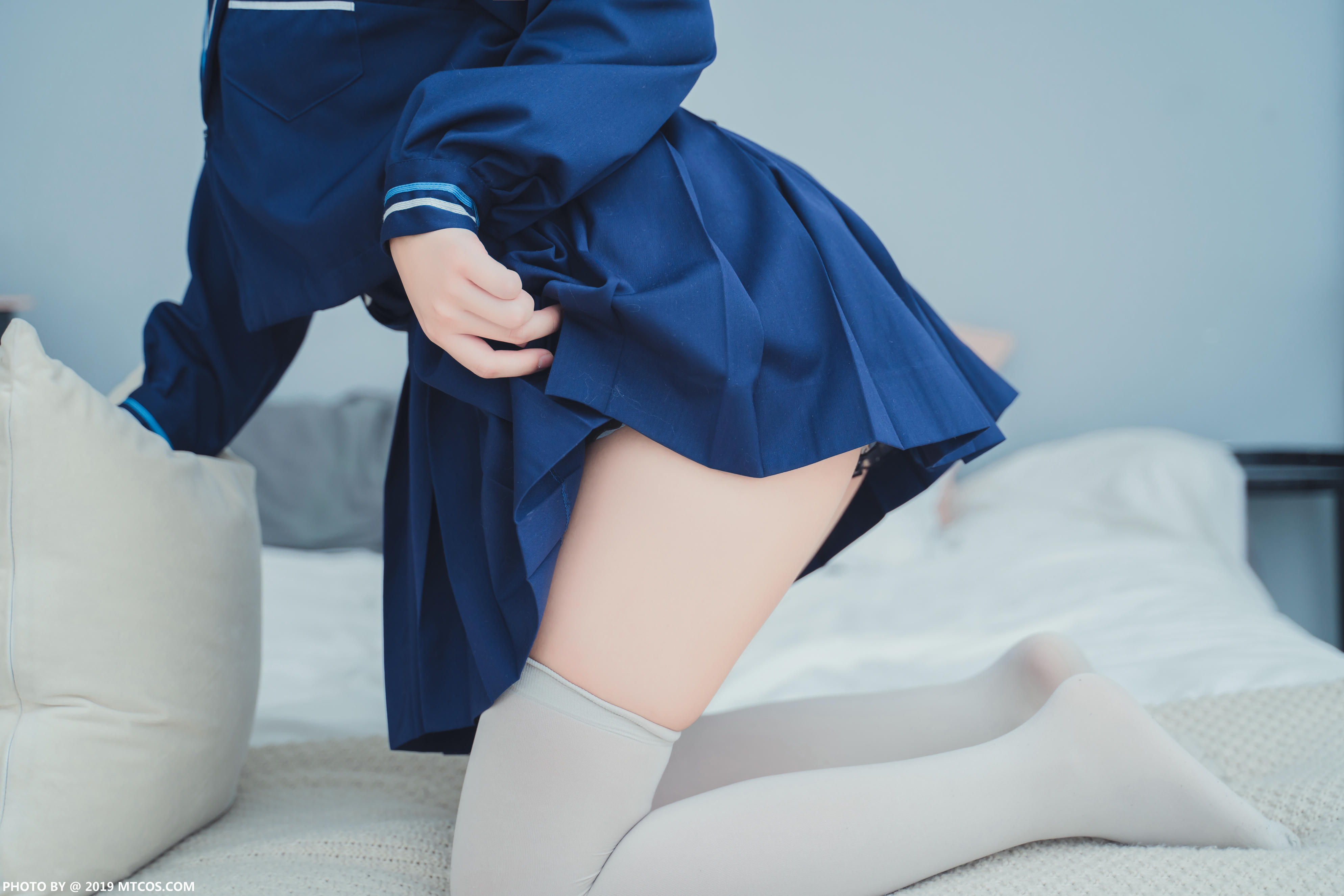 [喵糖映画] VOL.010 蓝色幻想[40P／622MB]_第2集