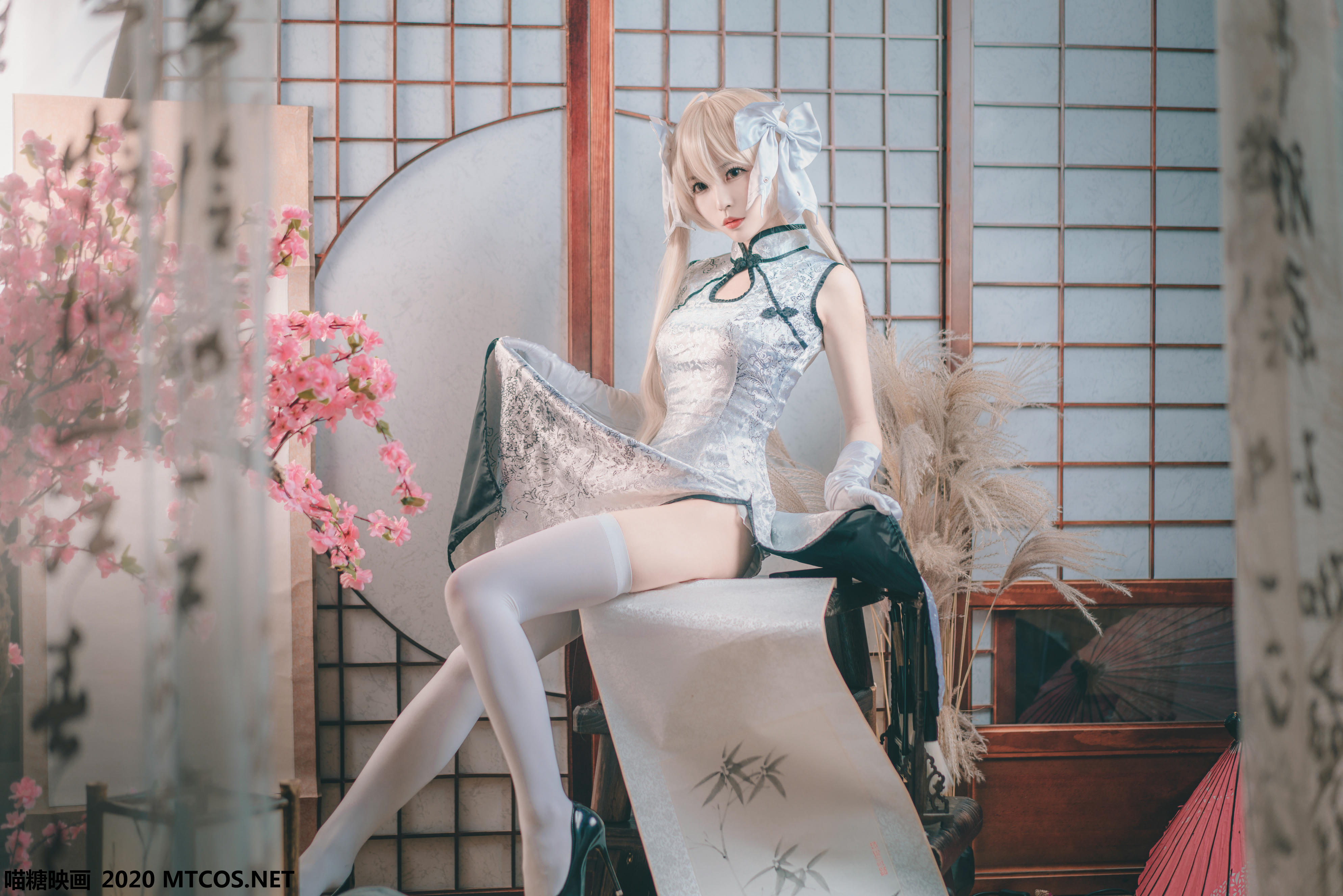 [喵糖映画] HML.009 银丝旗袍[22P／327MB]_第1集