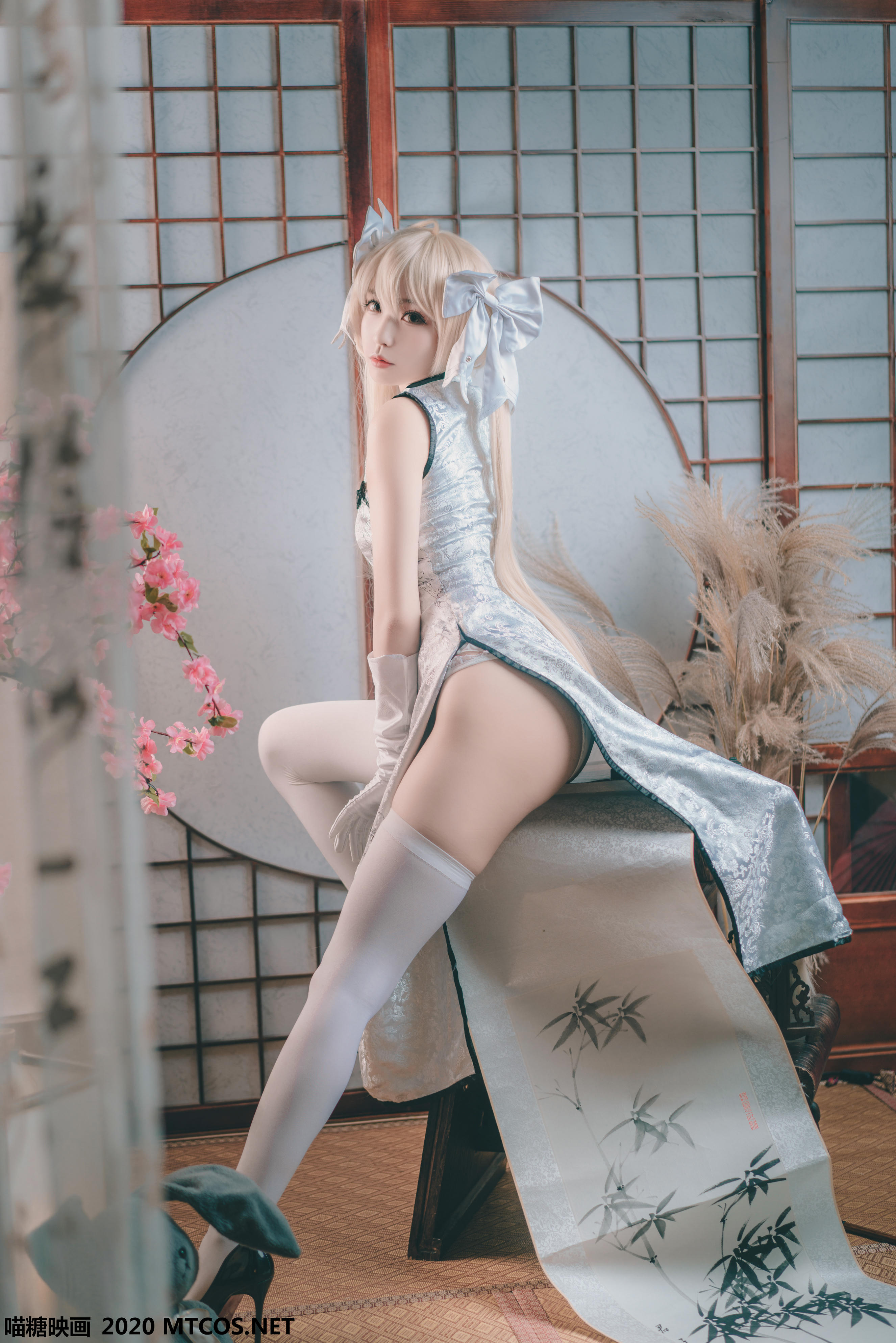 [喵糖映画] HML.009 银丝旗袍[22P／327MB]_第2集