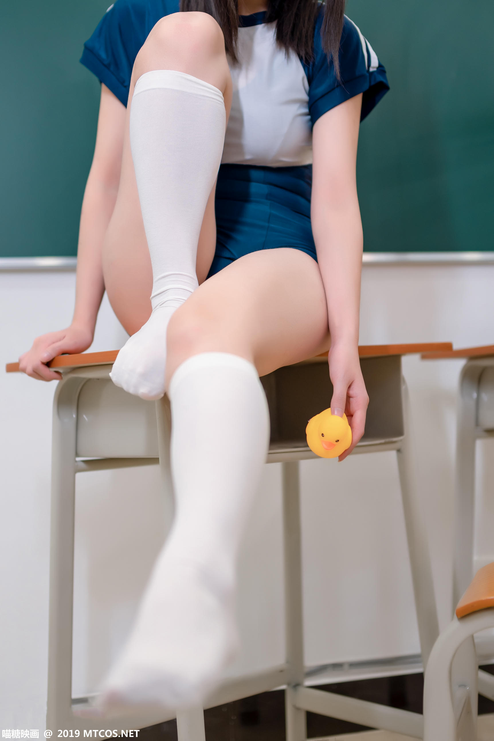 [喵糖映画] VOL.016 俏学姐[40P／549MB]_第2集