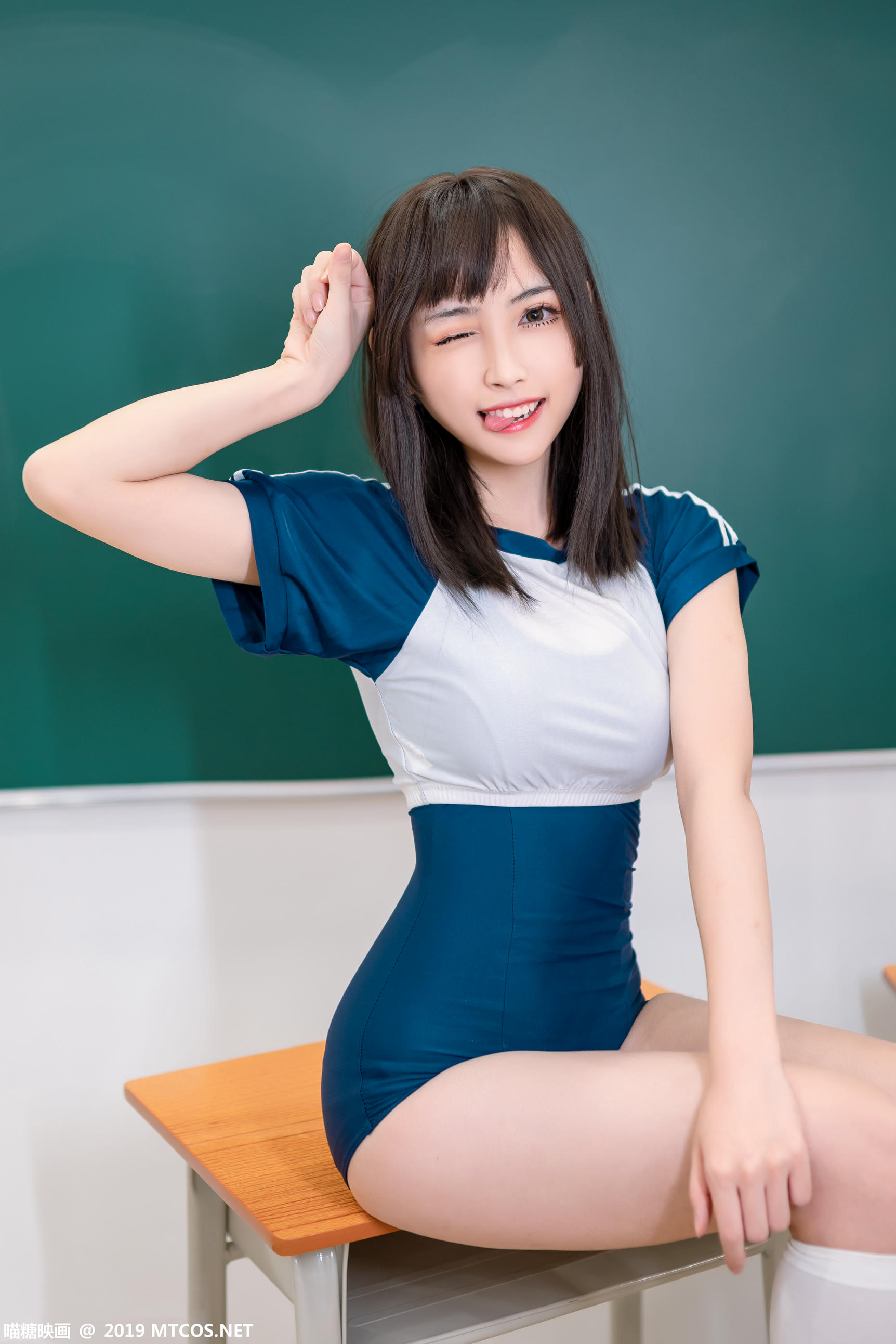 [喵糖映画] VOL.016 俏学姐[40P／549MB]_第1集