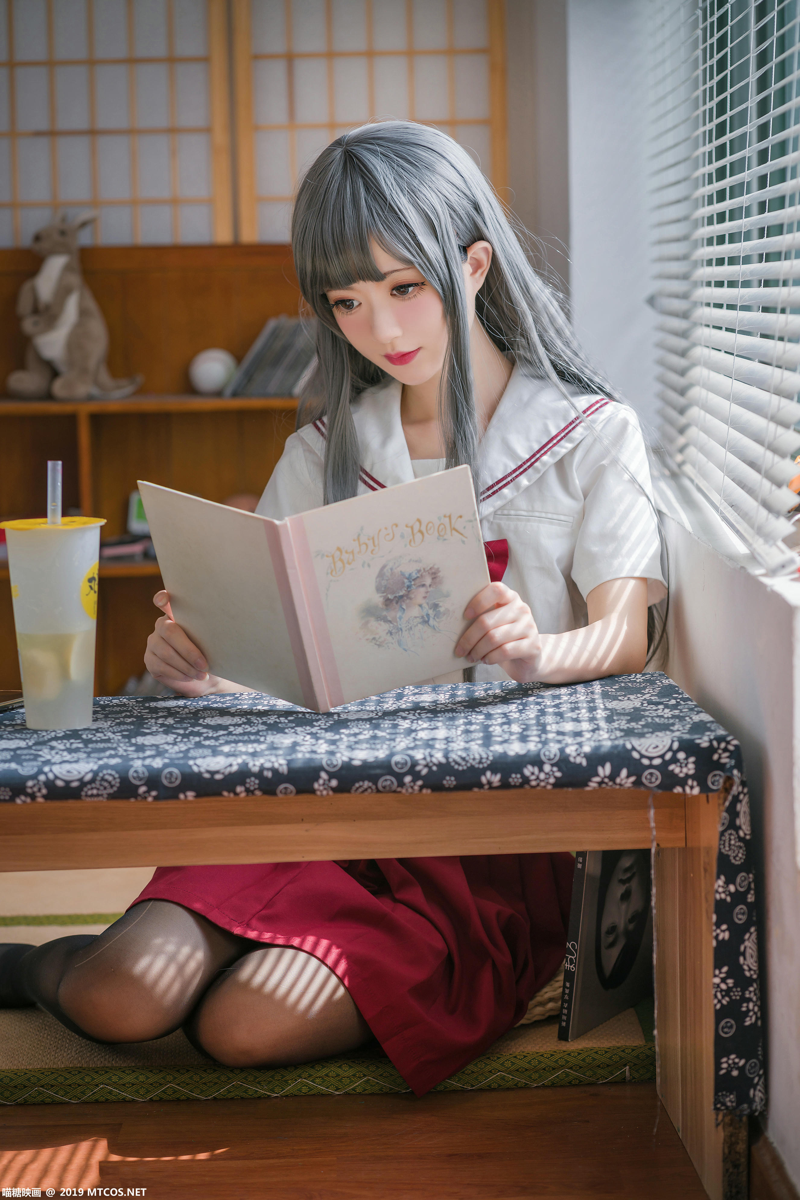 [喵糖映画] VOL.017 甜美学姐[40P／900MB]_第2集