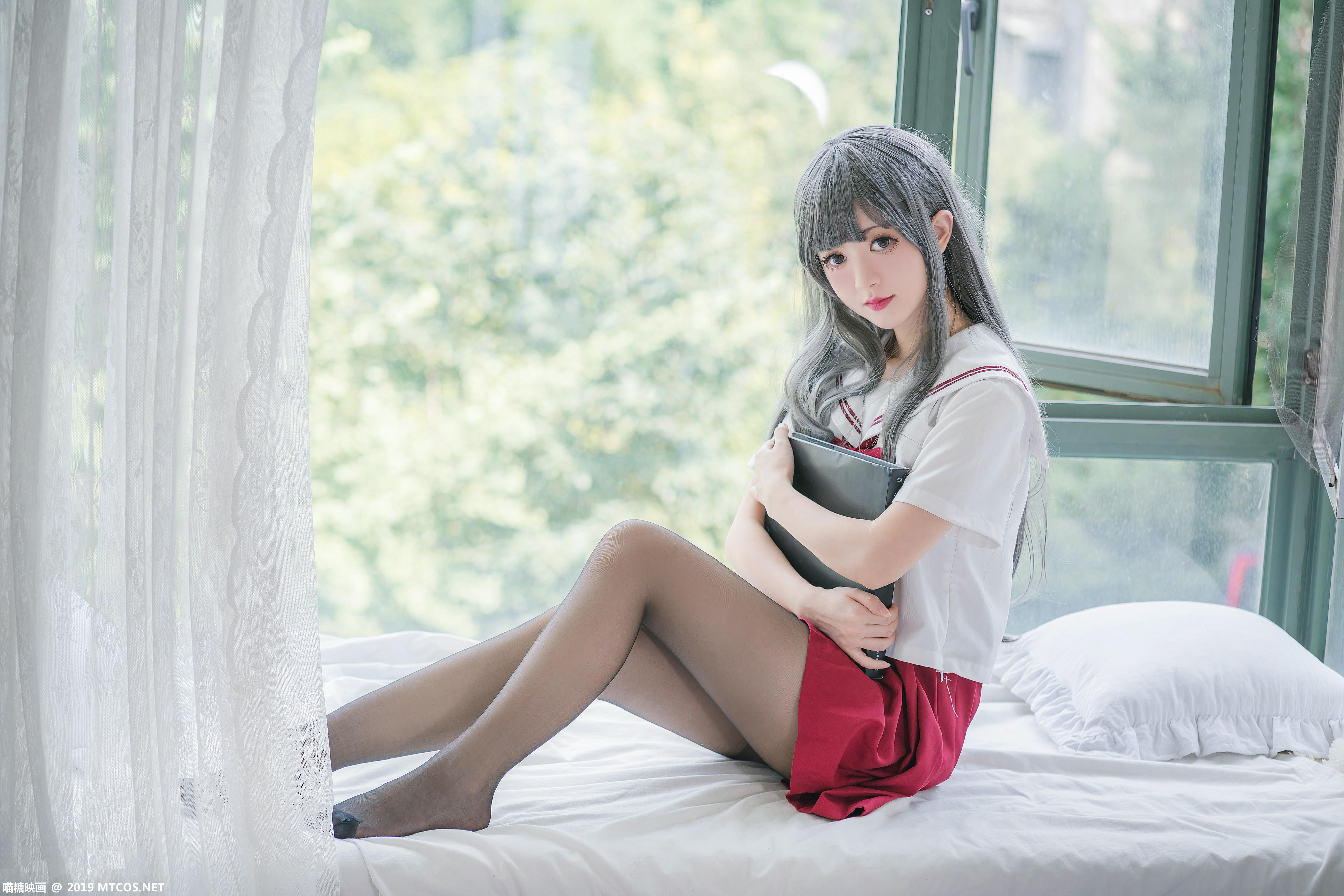 [喵糖映画] VOL.017 甜美学姐[40P／900MB]_第1集