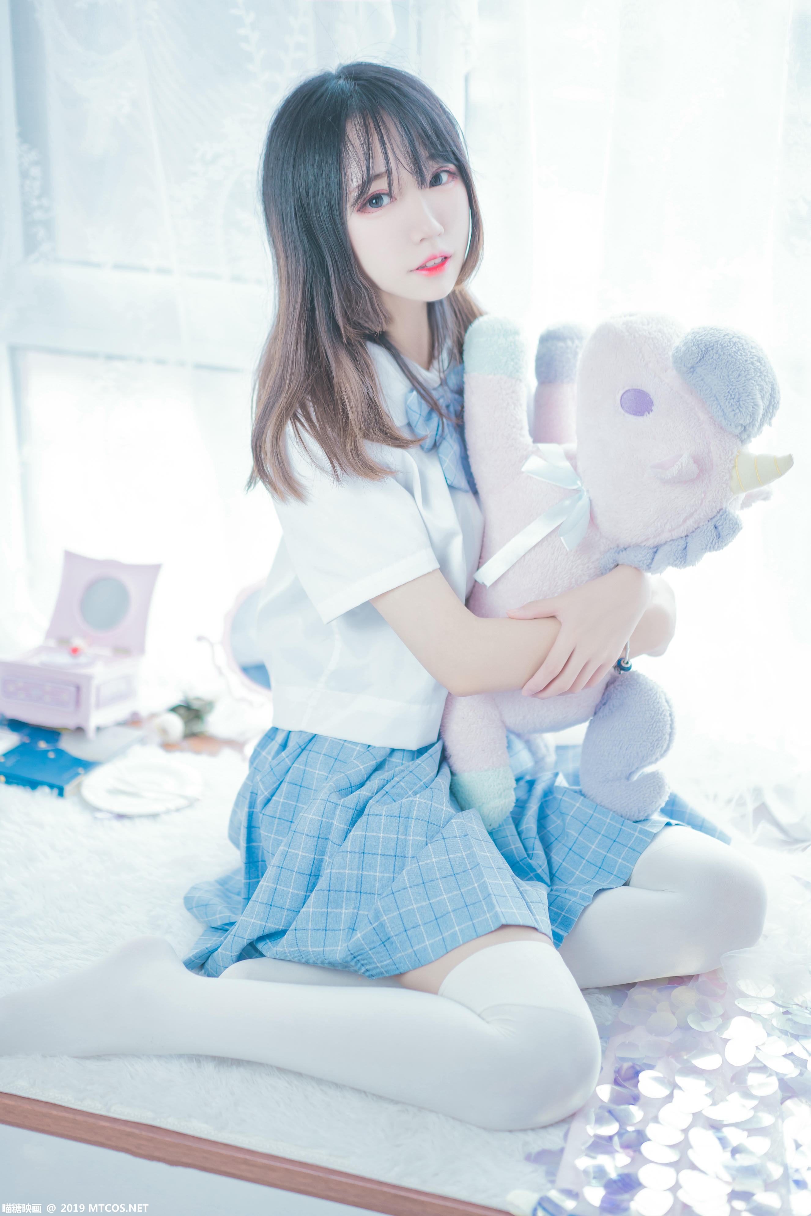 [喵糖映画] VOL.019 猫君君_MaoJun 冰凉一夏[46P／915MB]_第1集