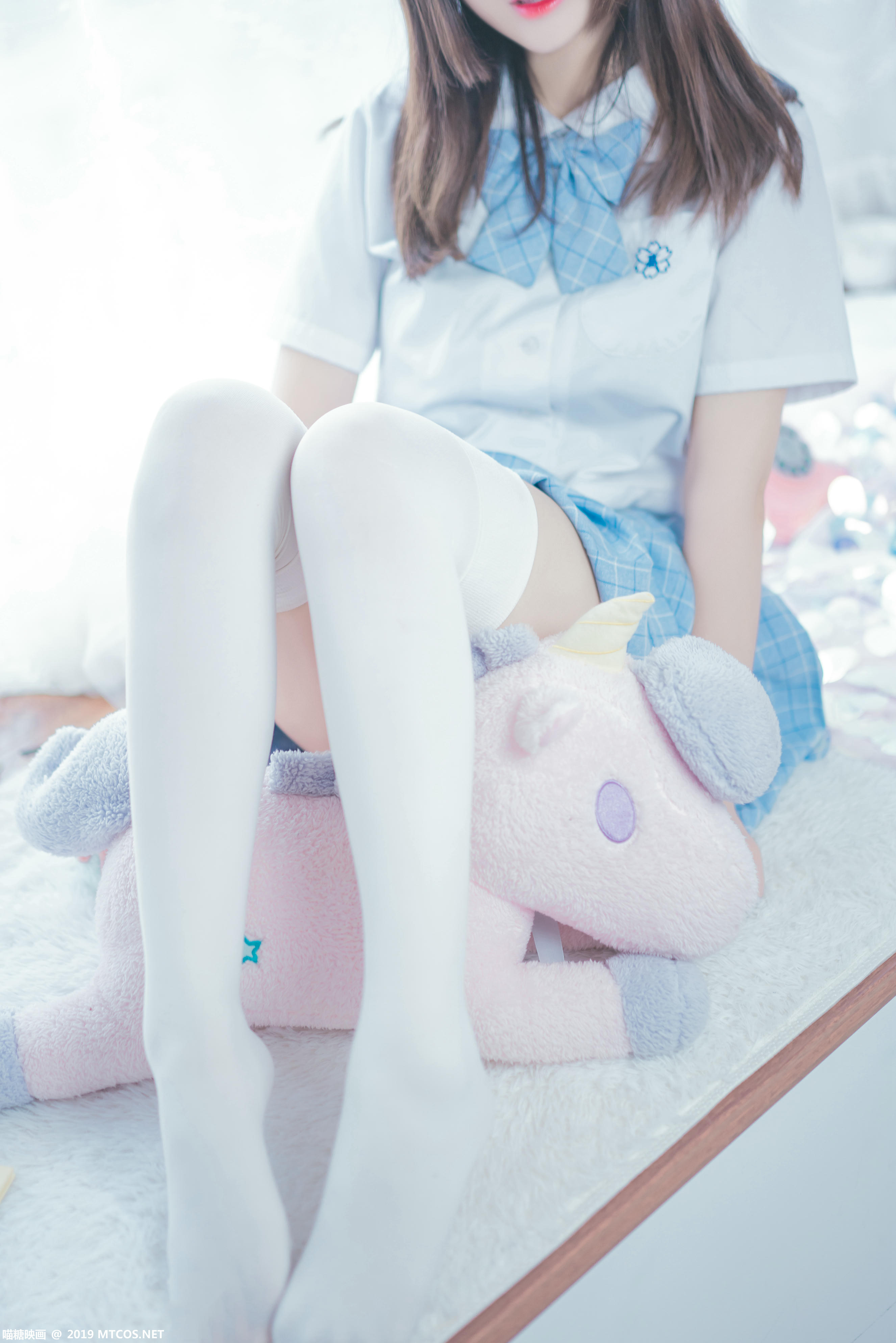 [喵糖映画] VOL.019 猫君君_MaoJun 冰凉一夏[46P／915MB]_第2集