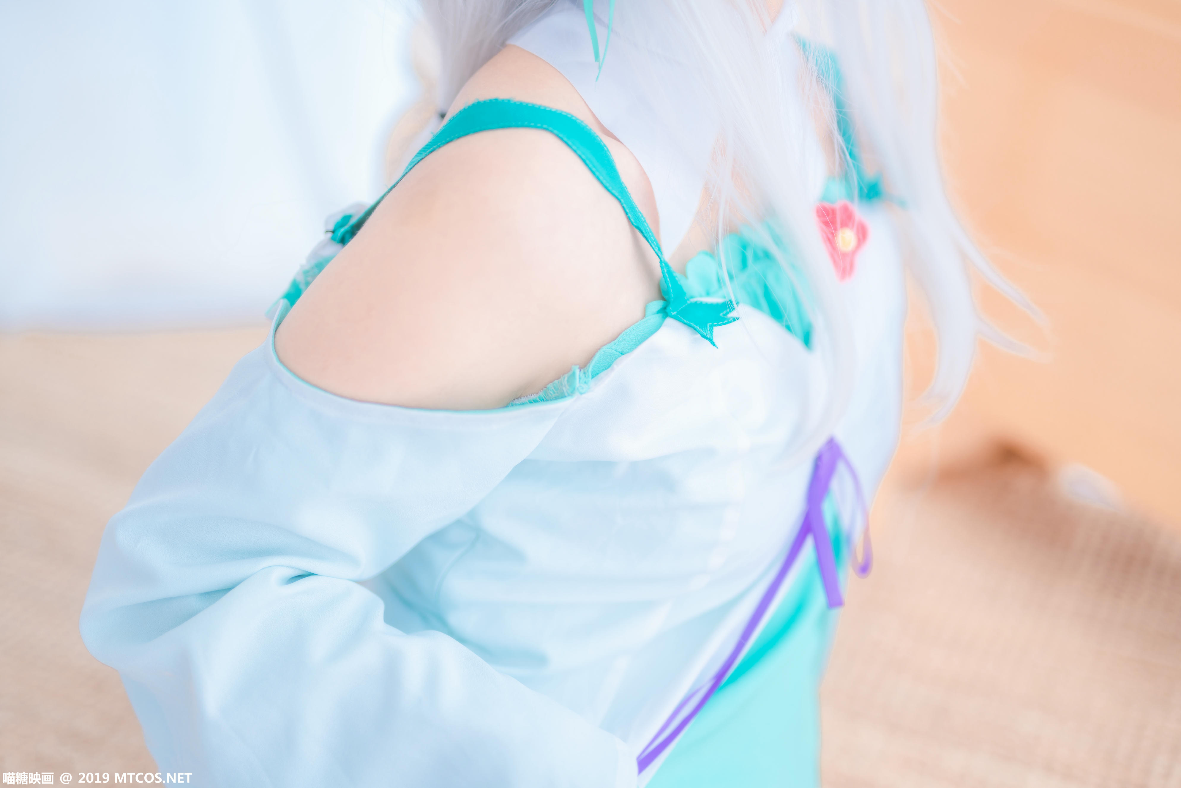 [喵糖映画] VOL.020 蠢沫沫 艾米莉亚[40P／702MB]_第2集