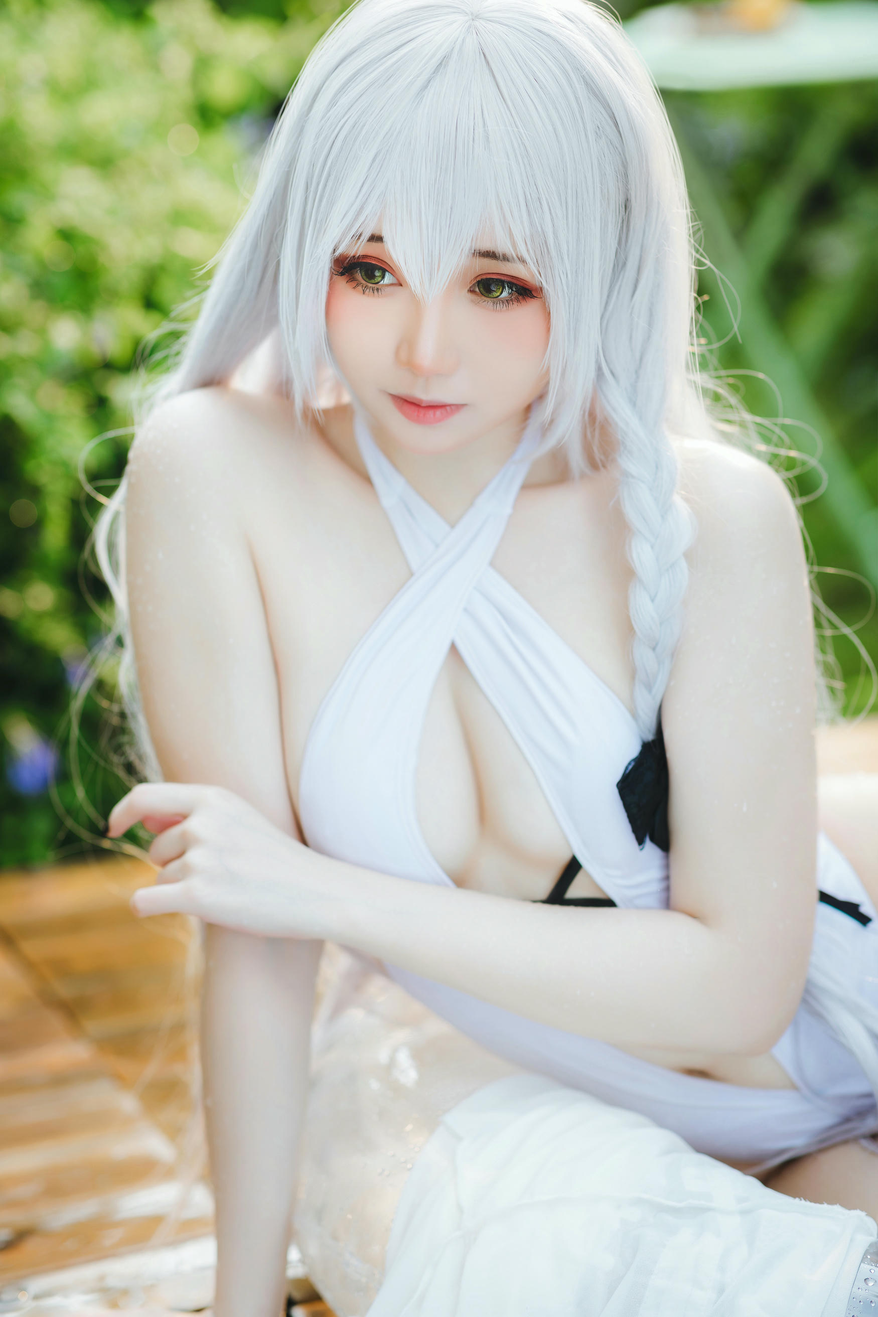 焖焖碳 赫敏泳装正片 [14P-210MB]_第1集