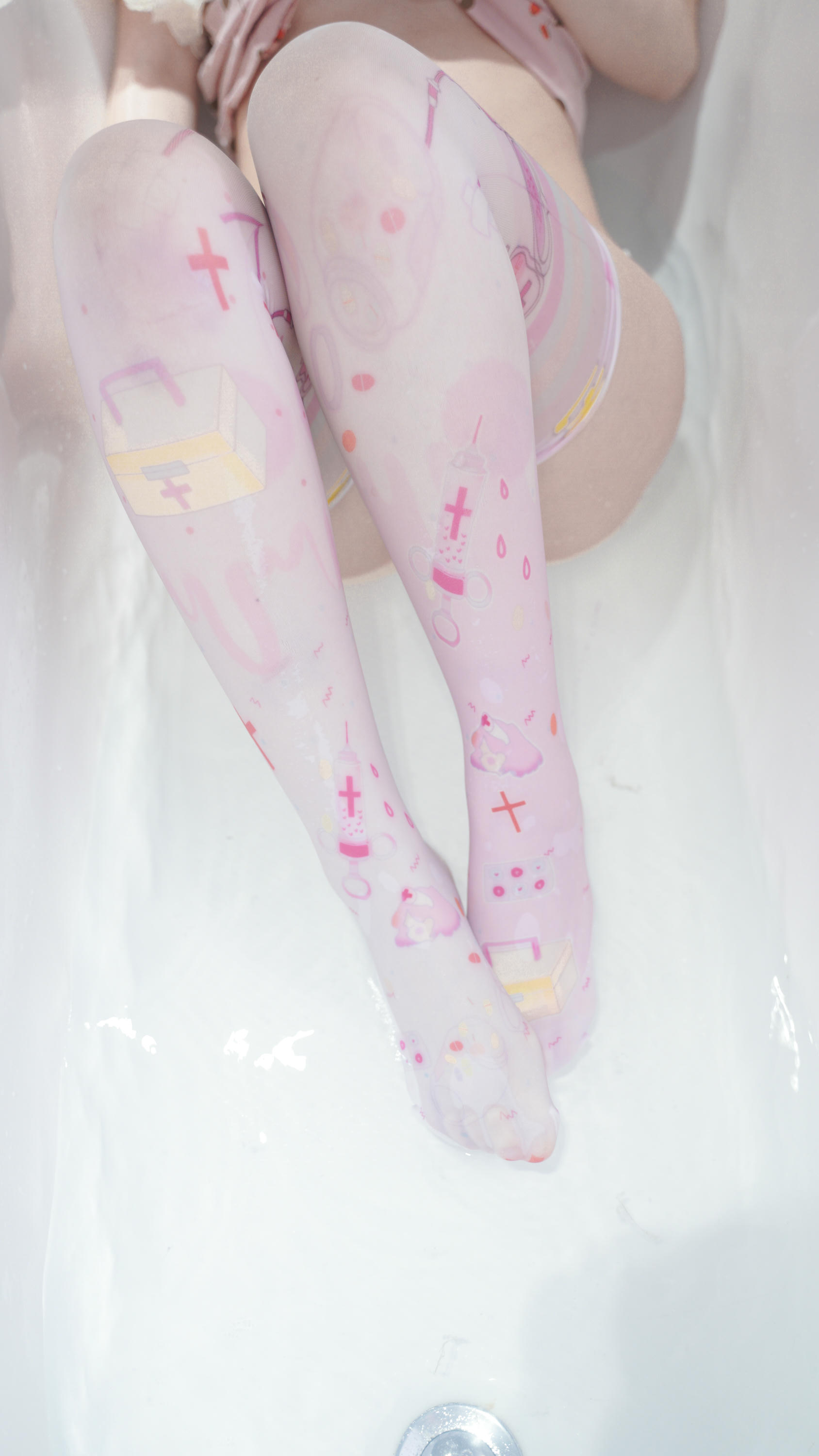 爆机少女喵小吉 NO.029 小吉的雪糕时间 [65P 389MB]_第1集