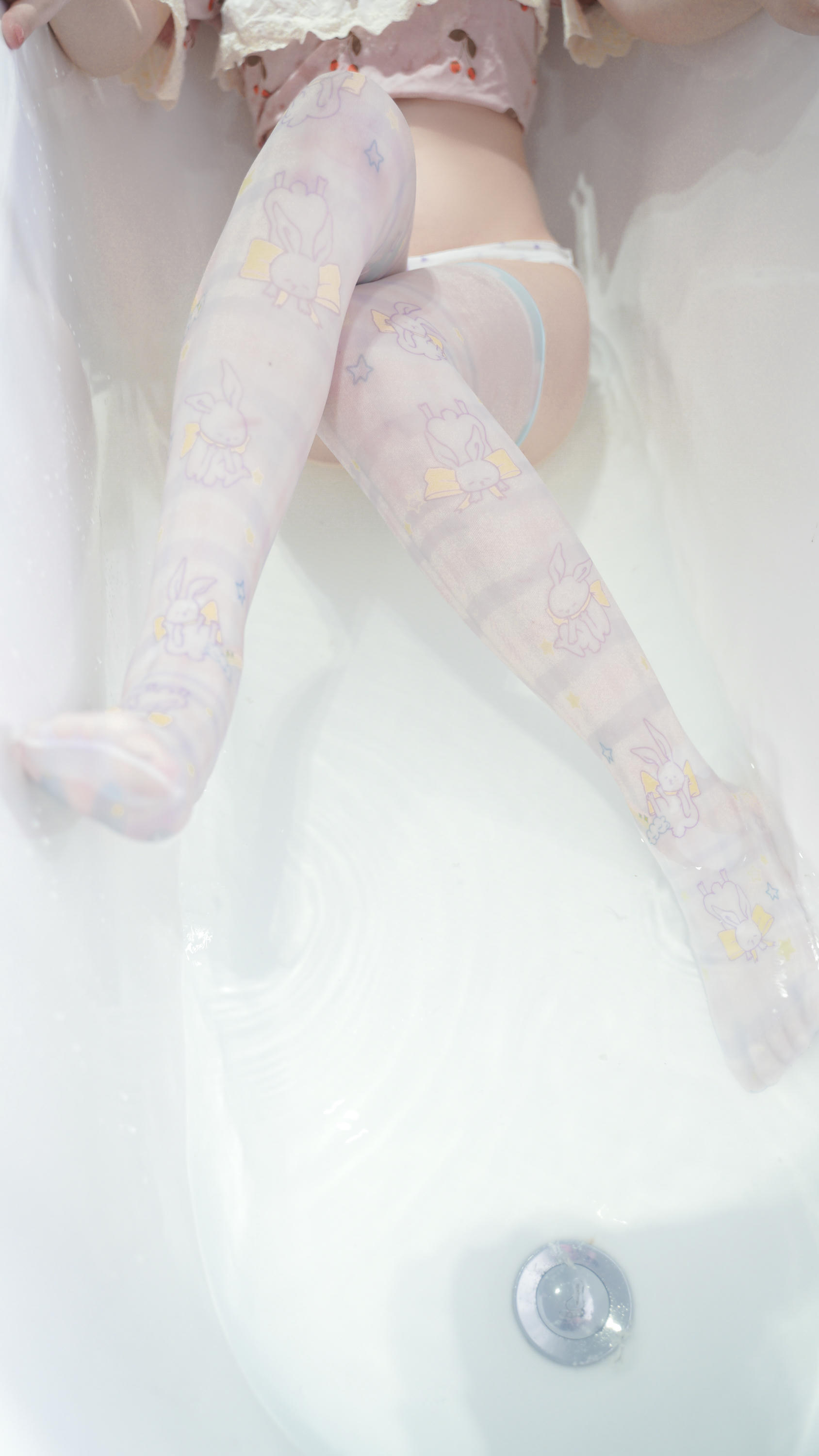 爆机少女喵小吉 NO.029 小吉的雪糕时间 [65P 389MB]_第1集