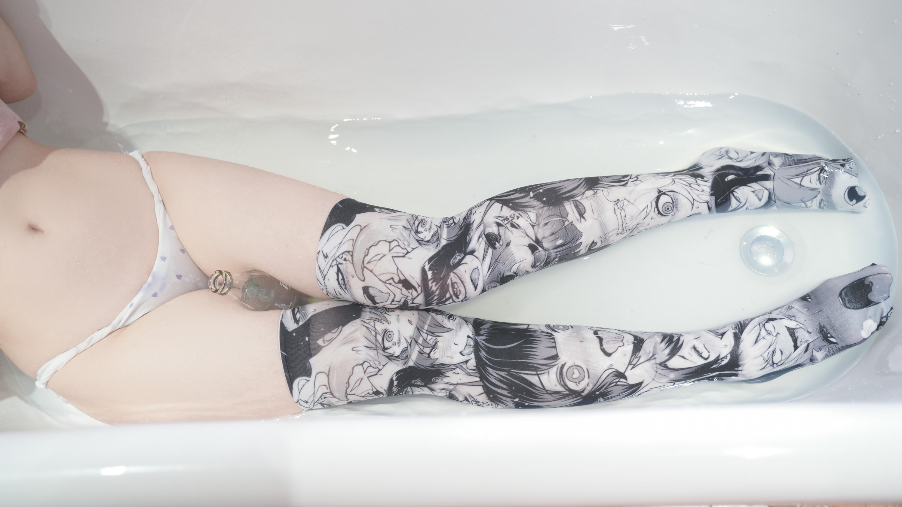 爆机少女喵小吉 NO.029 小吉的雪糕时间 [65P 389MB]_第2集