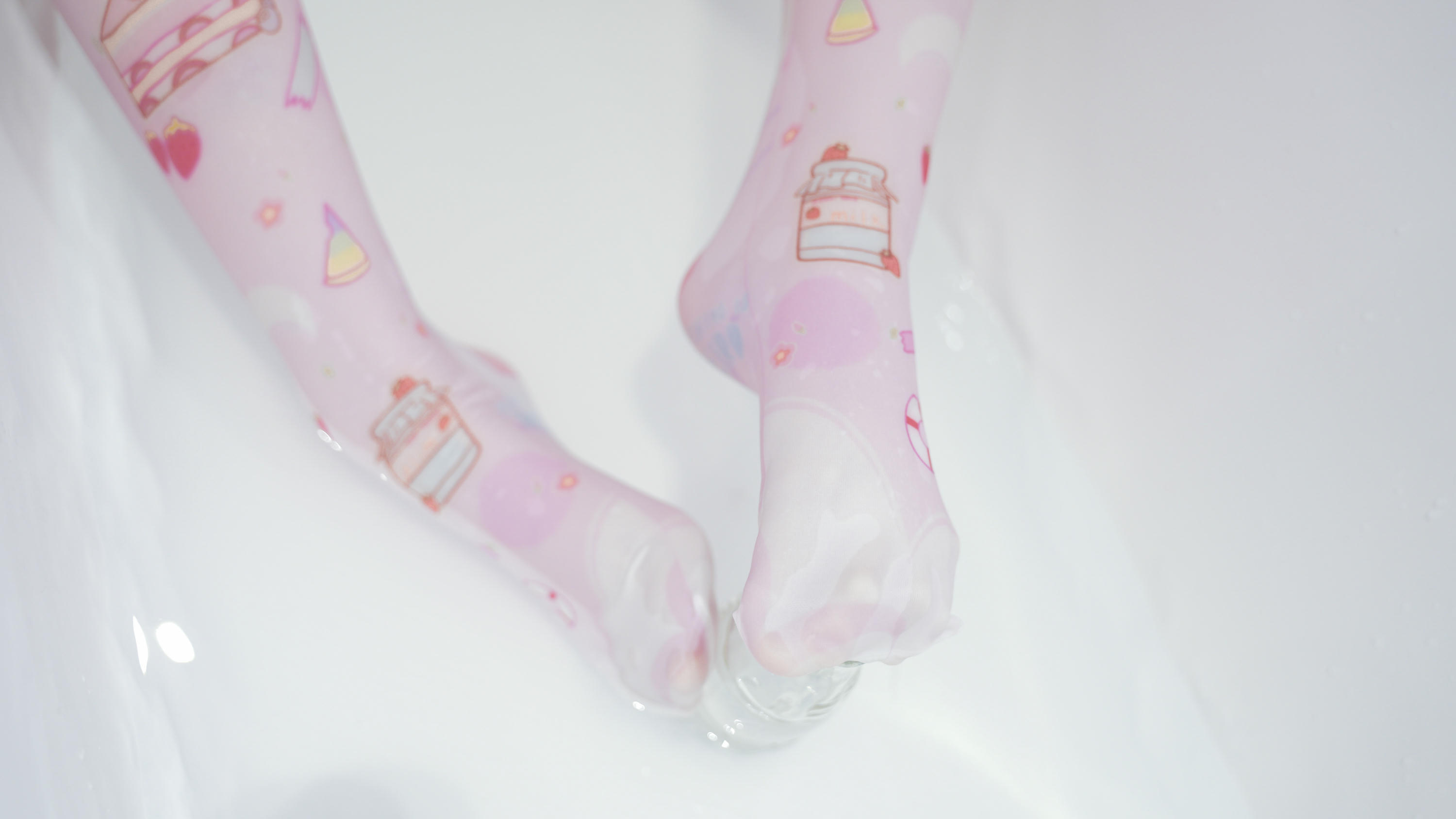 爆机少女喵小吉 NO.029 小吉的雪糕时间 [65P 389MB]_第3集