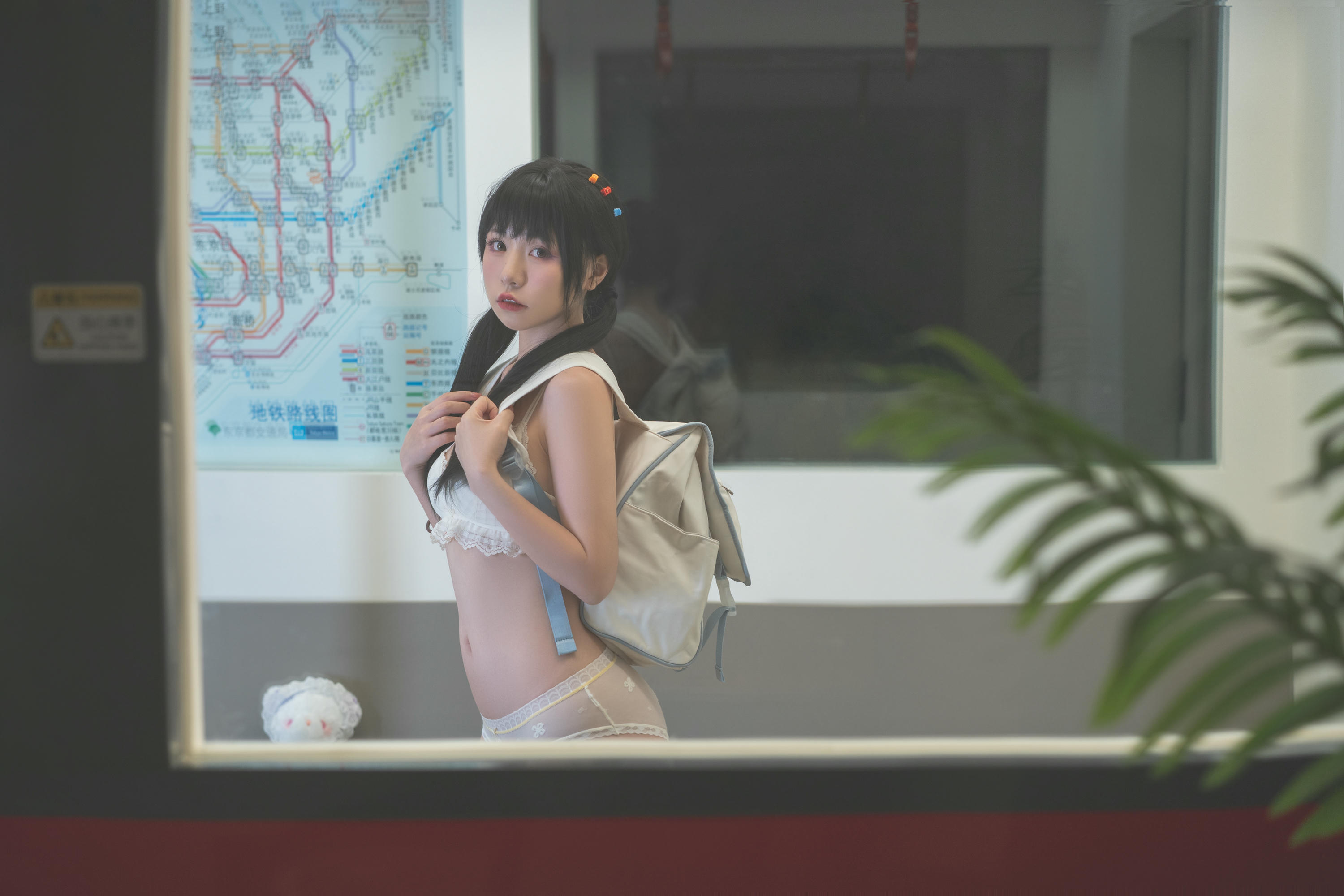 爆机少女喵小吉 NO.038 末班地铁 [93P5V 5.17GB]-Pic_第2集