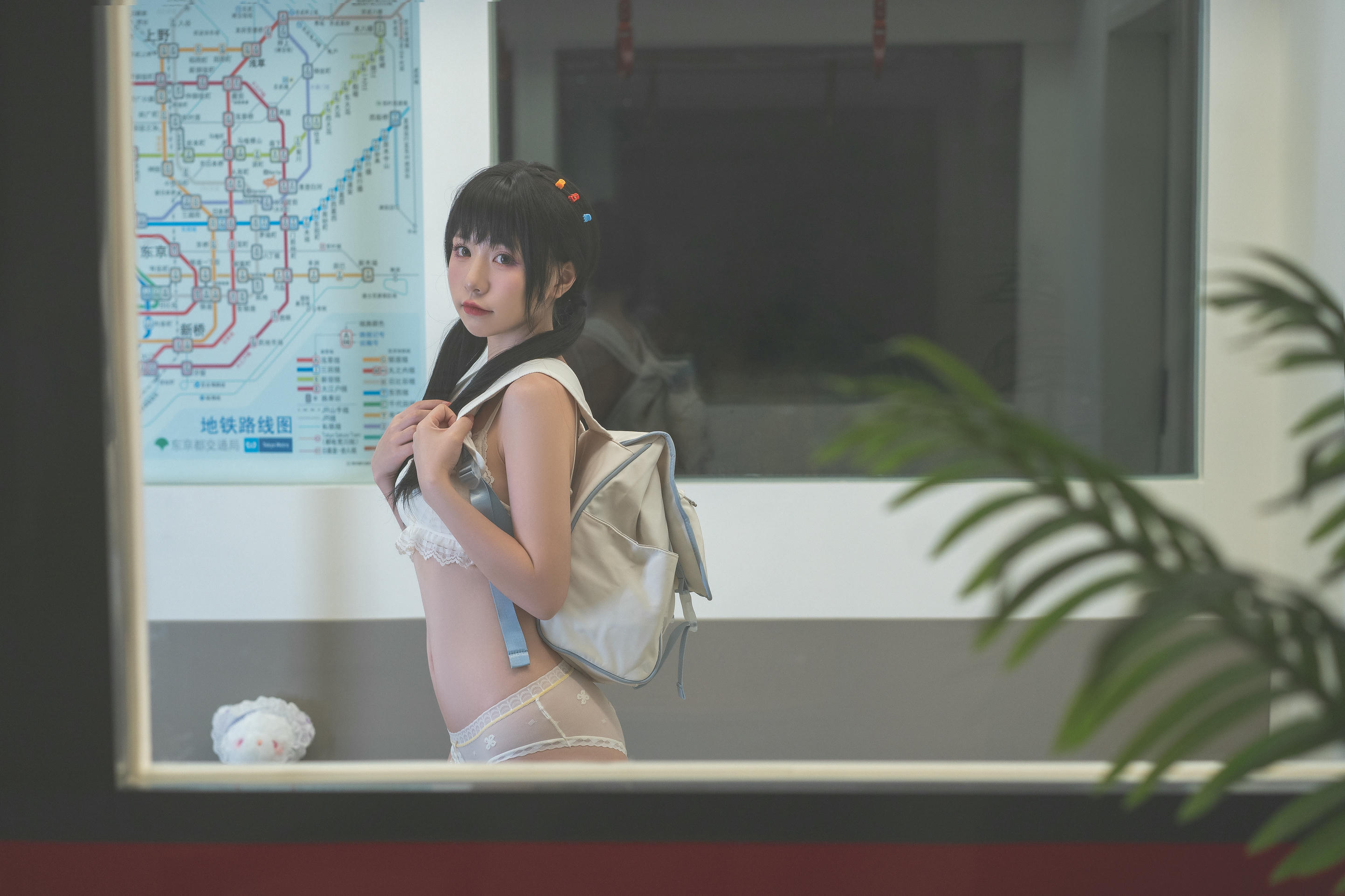 爆机少女喵小吉 NO.038 末班地铁 [93P5V 5.17GB]-Pic_第2集