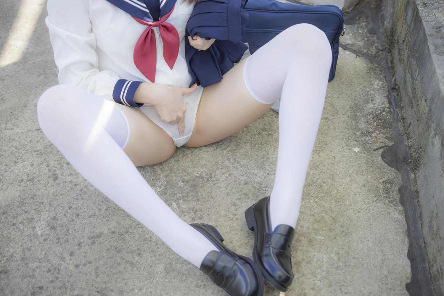 NAGESA魔物喵 NO.119 2023年01月 [137P11G29V-1.13GB]-2023-01-07 ☘️jkちゃんの屋上露出１ [18P-47.95MB]_第1集