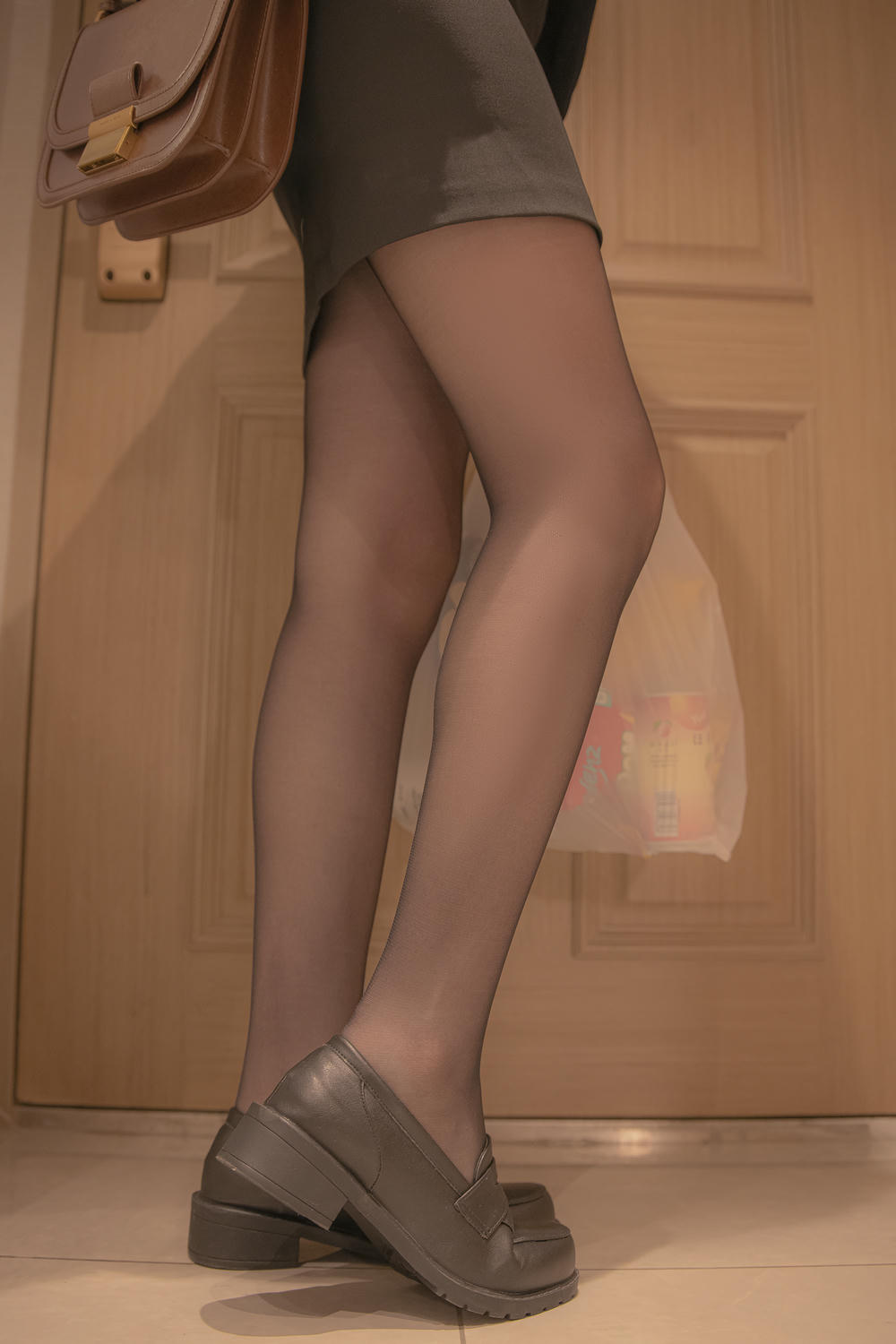 NAGESA魔物喵 NO.124 醉酒的办公室女郎 [105P1V-494M]_第1集