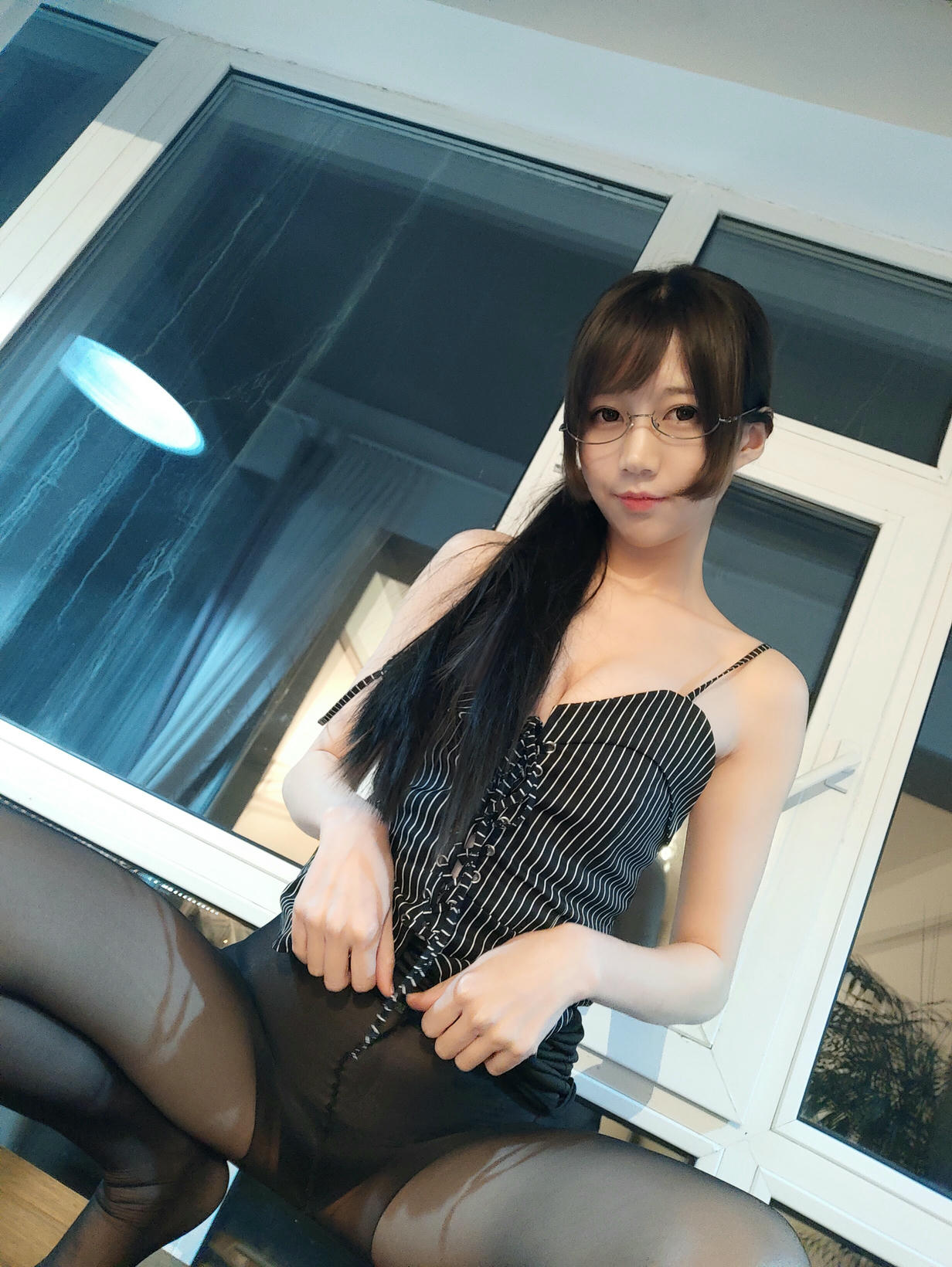 NAGISA魔物喵 ZC.001 自摄系列01专属秘书 [60P4V-324MB]_第3集