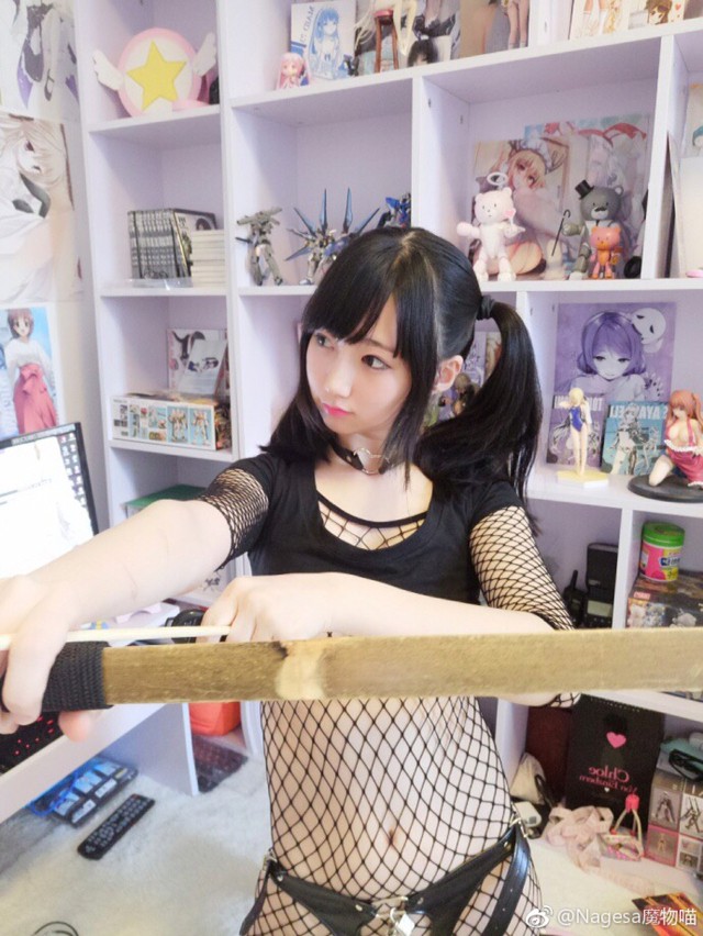 Nagesa魔物喵 女忍者黑网纹全身诱惑_第1集