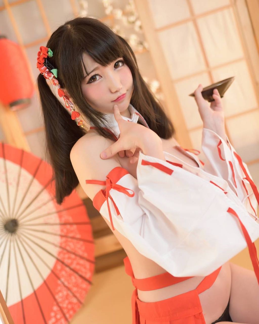 Nagesa魔物喵 巫女本子 博丽灵梦cosplay宅男福利_第1集