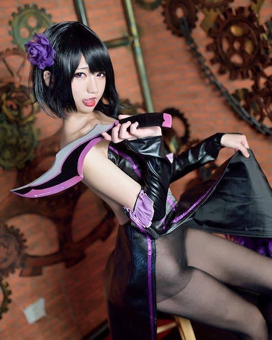 Nagesa魔物喵 猎肠者Cosplay黑丝美腿_第1集
