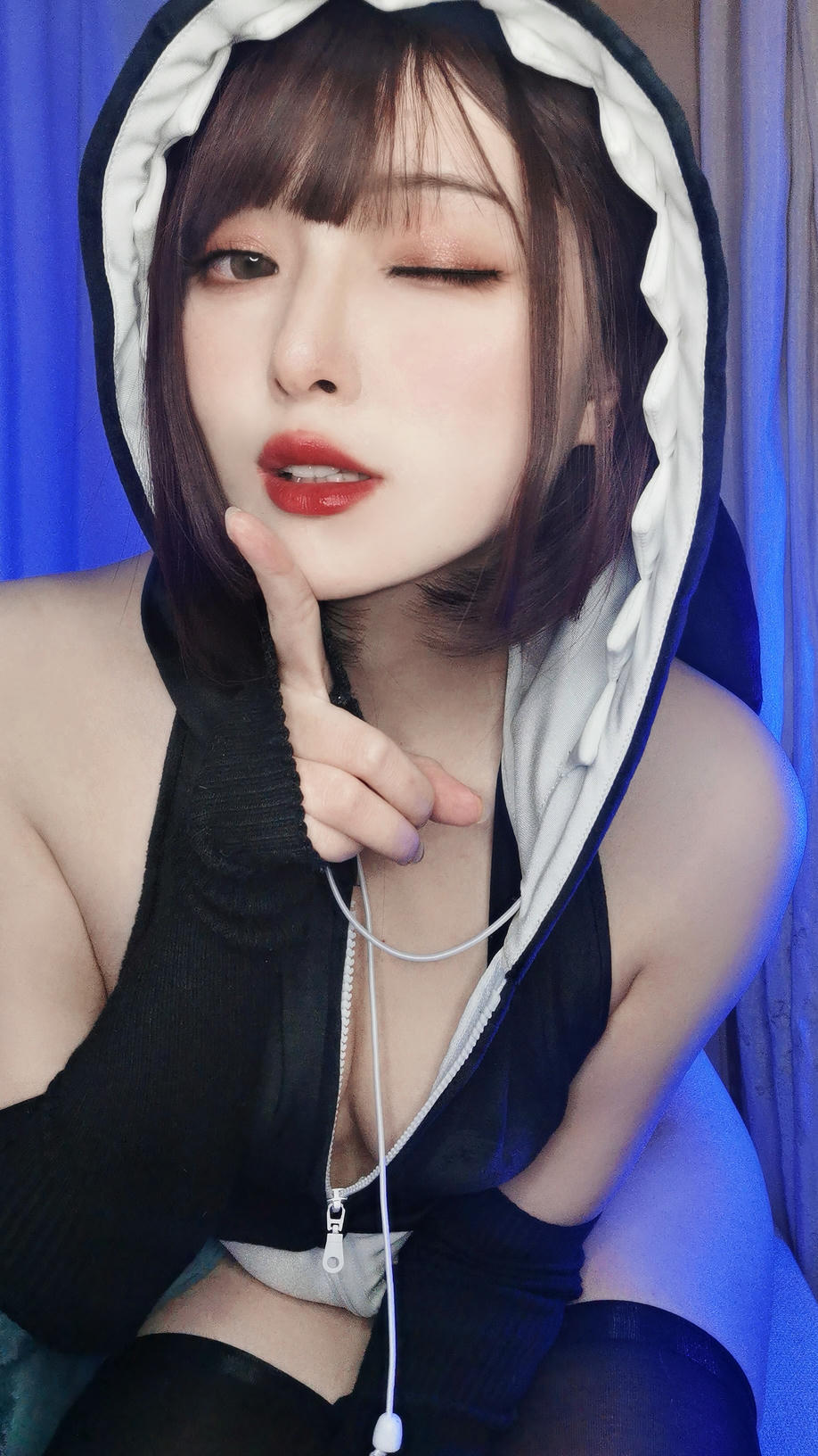 Natsuko夏夏子 NO.015 虎鲸 自摄 [25P-101MB]_第1集