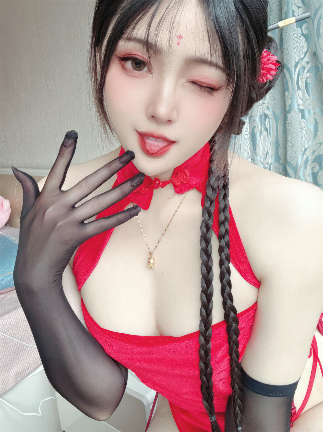 Natsuko夏夏子 NO.025 龙年新春 自拍[45P／161MB]_第1集