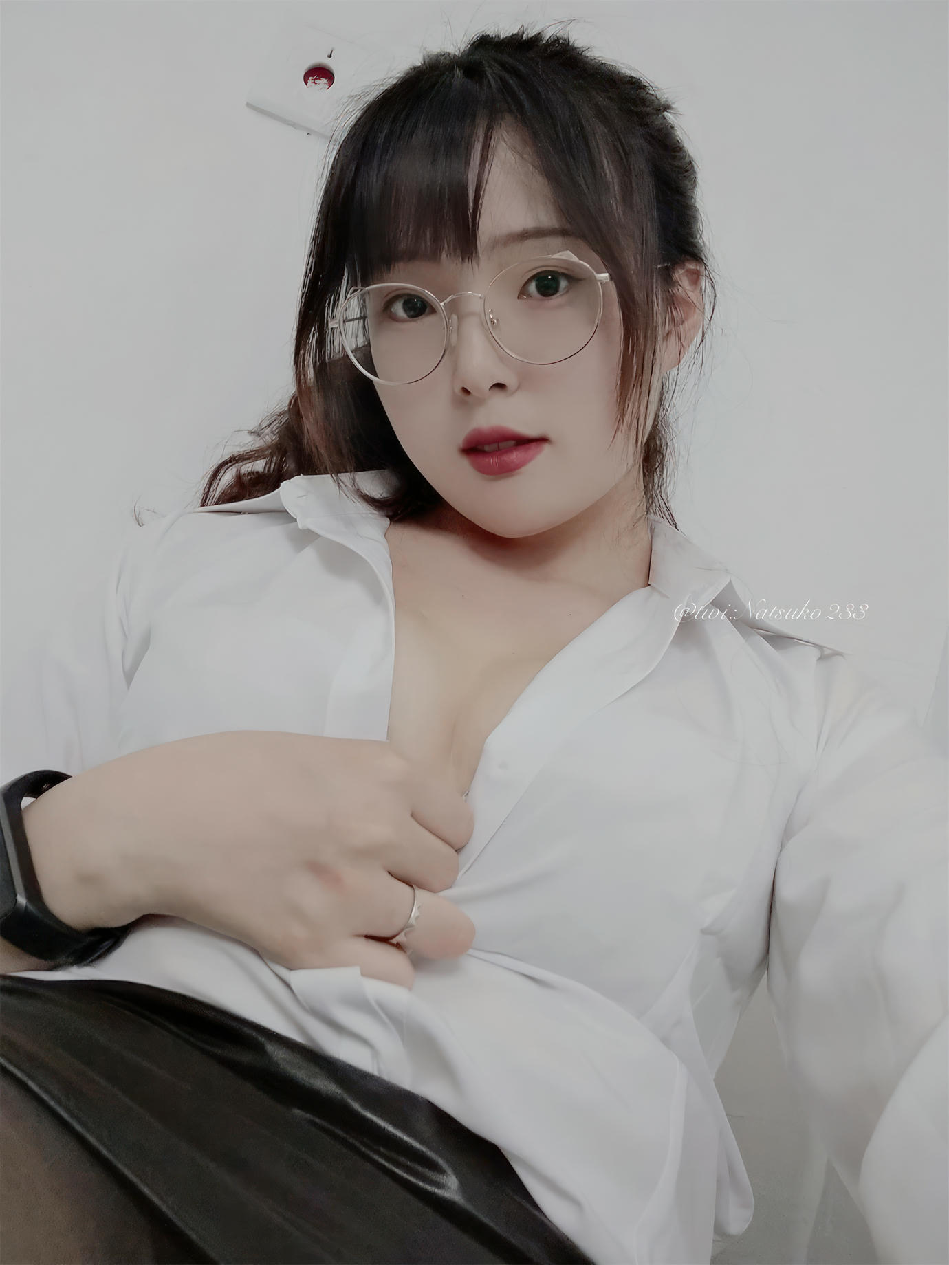 Natsuko夏夏子 NO.026 OL短裙[42P-109.1M]_第1集