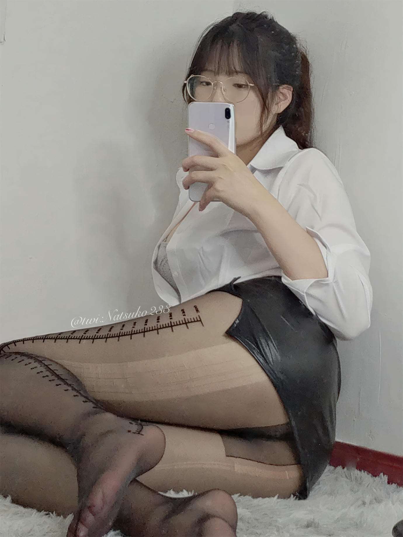 Natsuko夏夏子 NO.026 OL短裙[42P-109.1M]_第1集