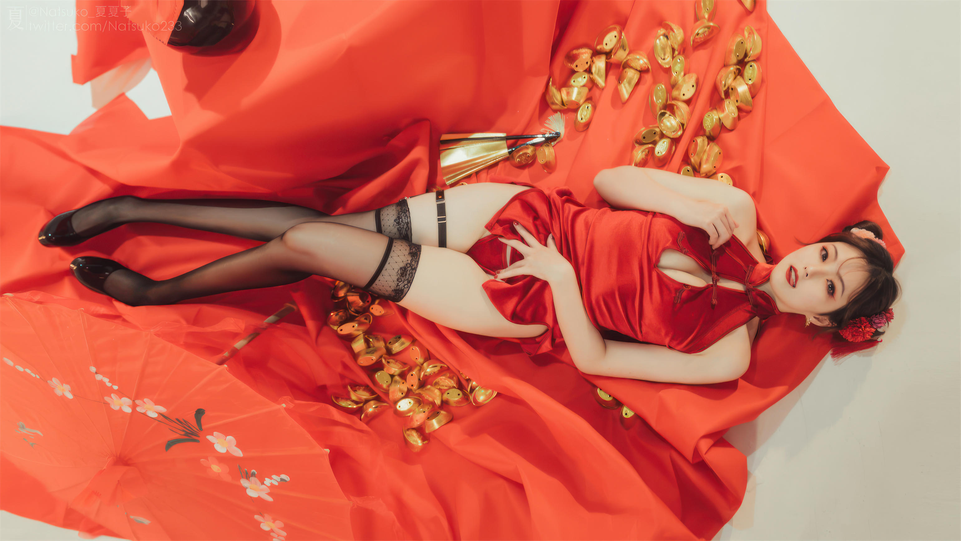 Natsuko夏夏子 NO.028 夏记钱庄 [48P1V 359MB]_第2集