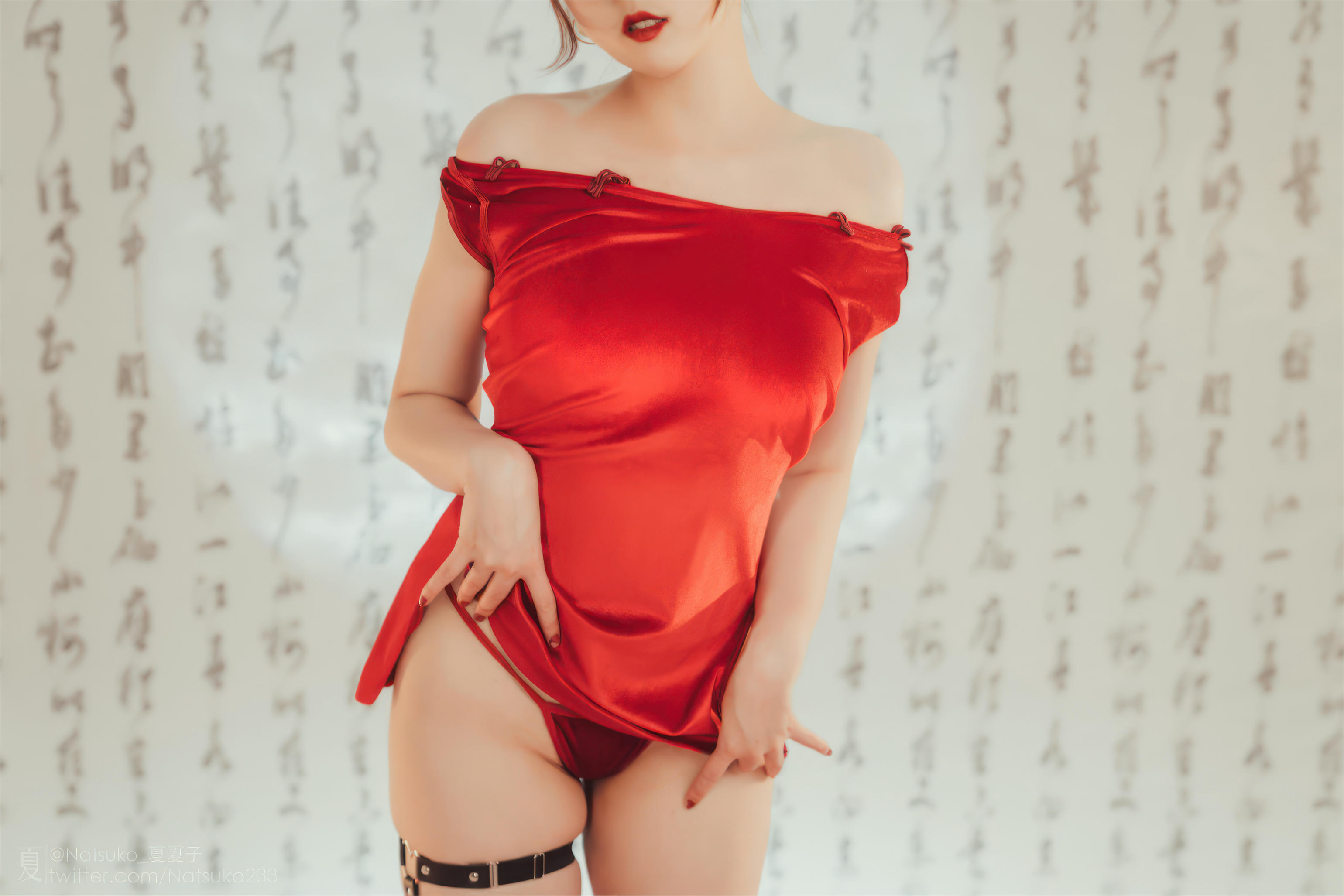 Natsuko夏夏子 NO.028 夏记钱庄 [48P1V 359MB]_第1集