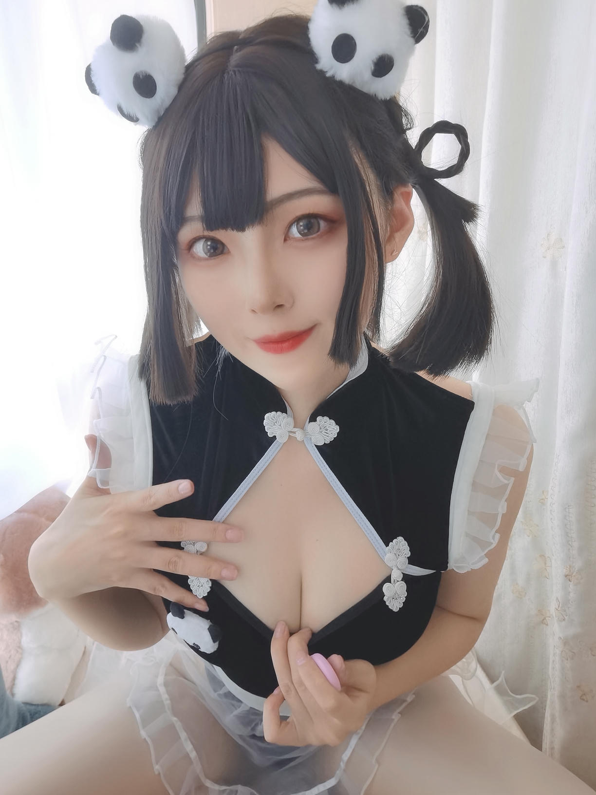 Natsuko夏夏子 NO.034 熊猫女仆64P1V [48P-1V 372.06 MB]-自摄_第1集